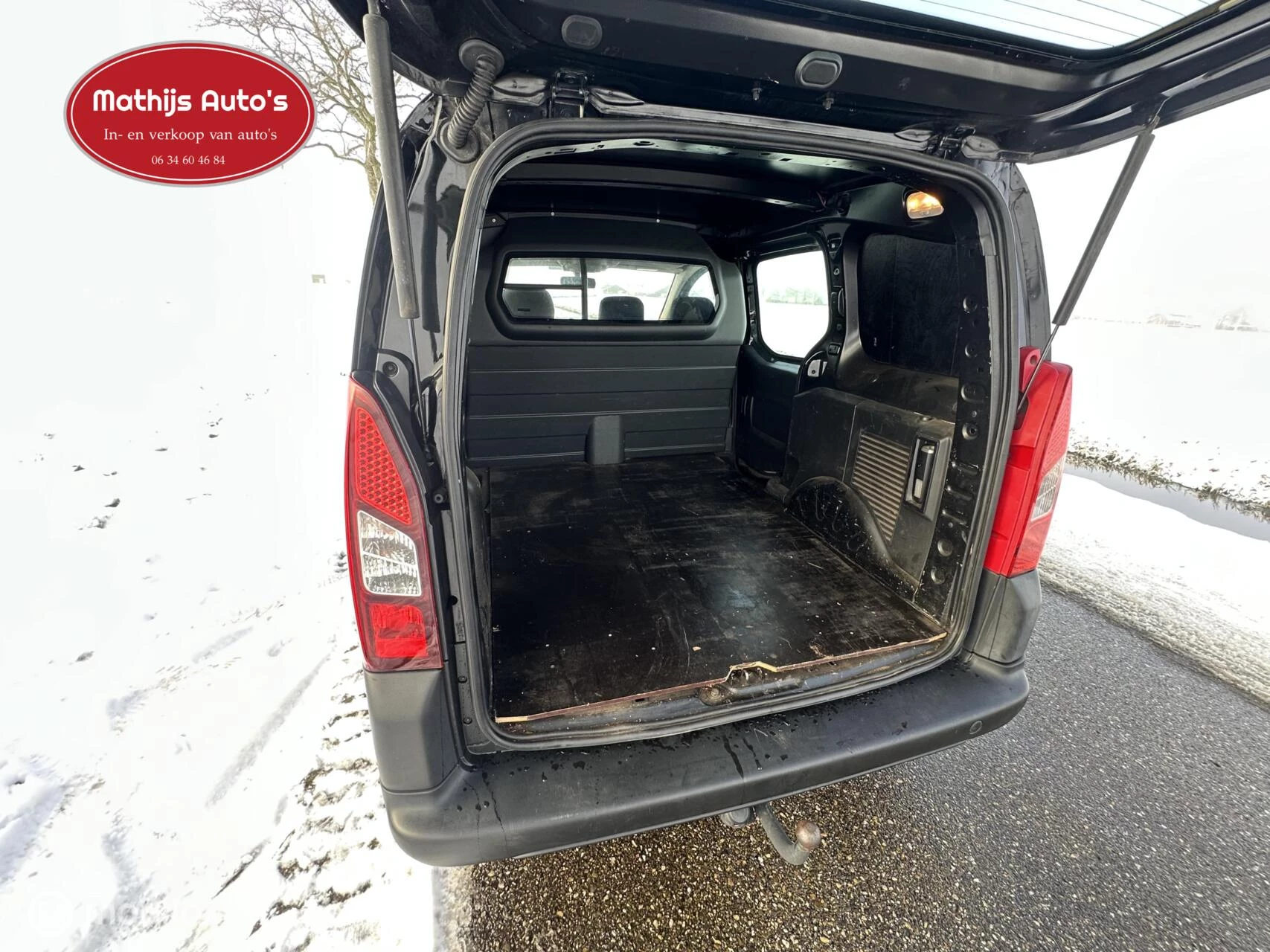 Hoofdafbeelding Peugeot Partner