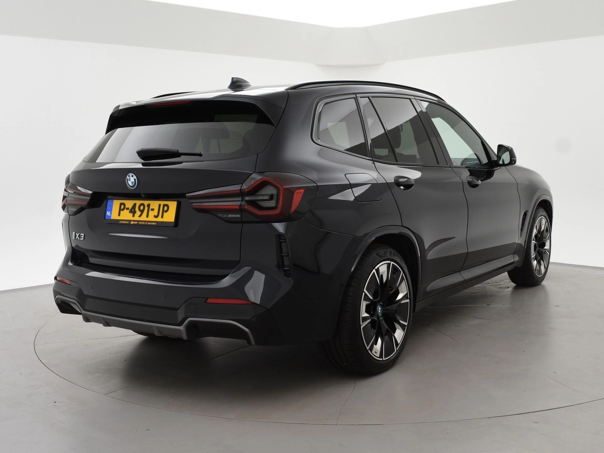 Hoofdafbeelding BMW iX3