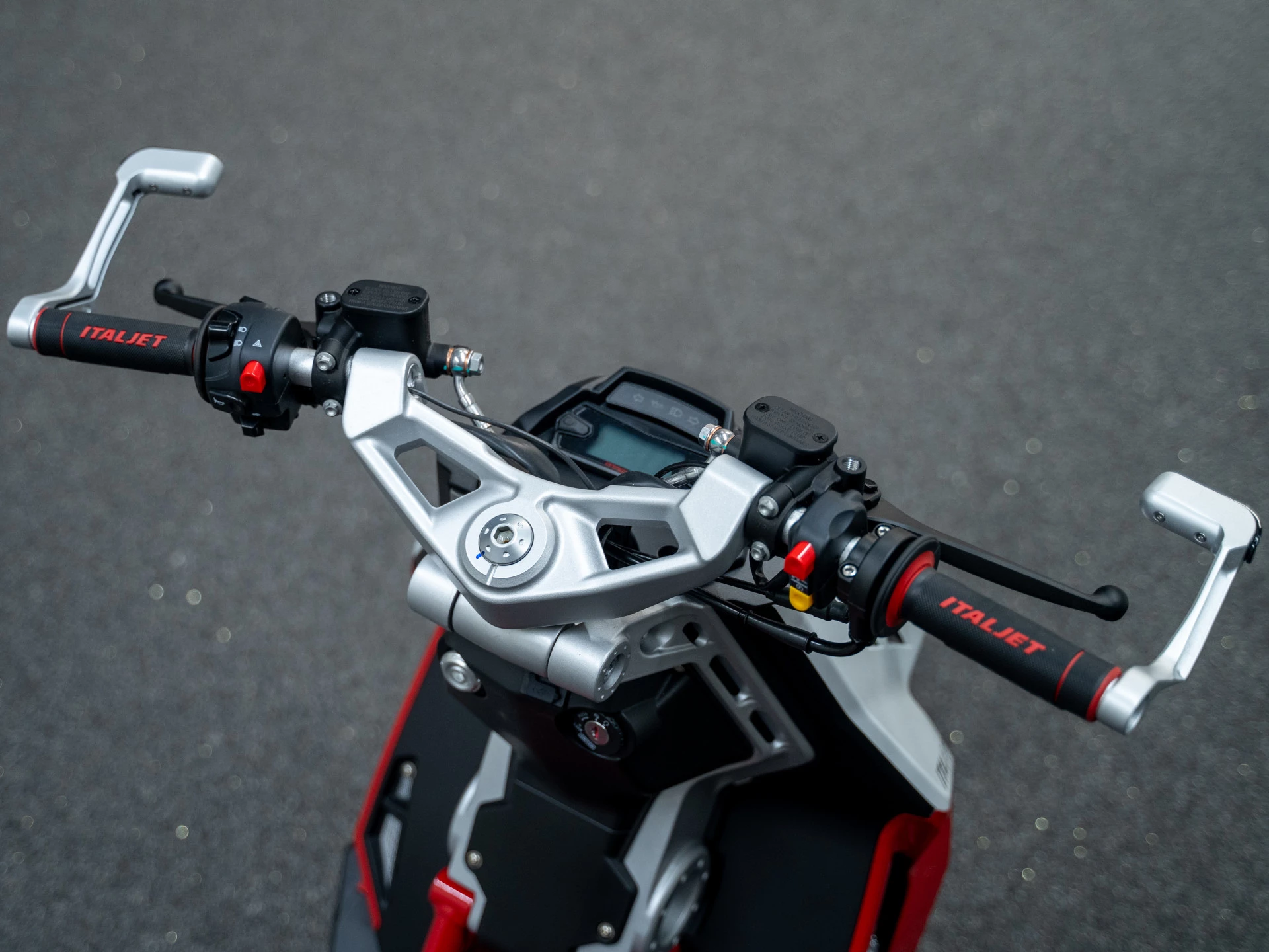 Hoofdafbeelding Italjet Dragster