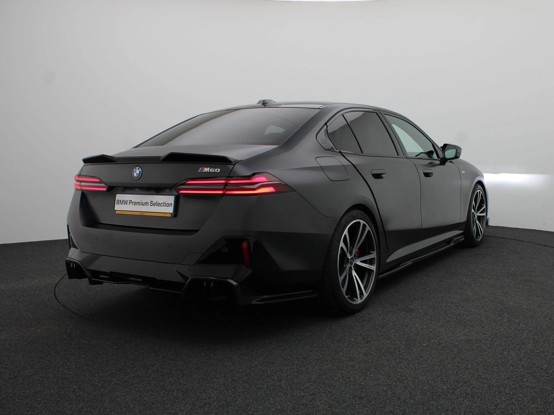 Hoofdafbeelding BMW i5