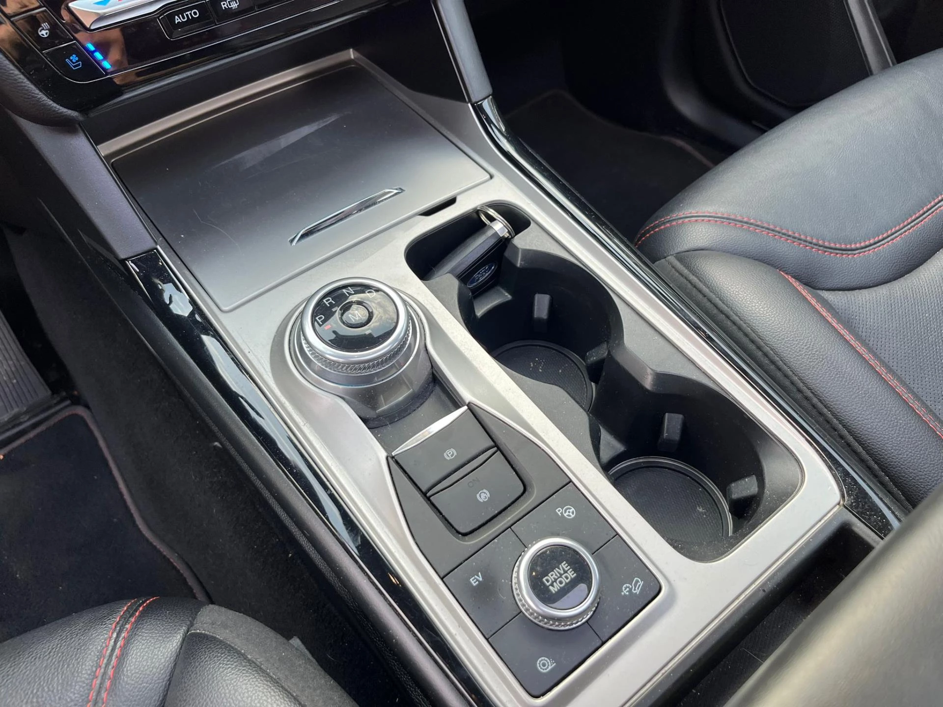 Hoofdafbeelding Ford Explorer