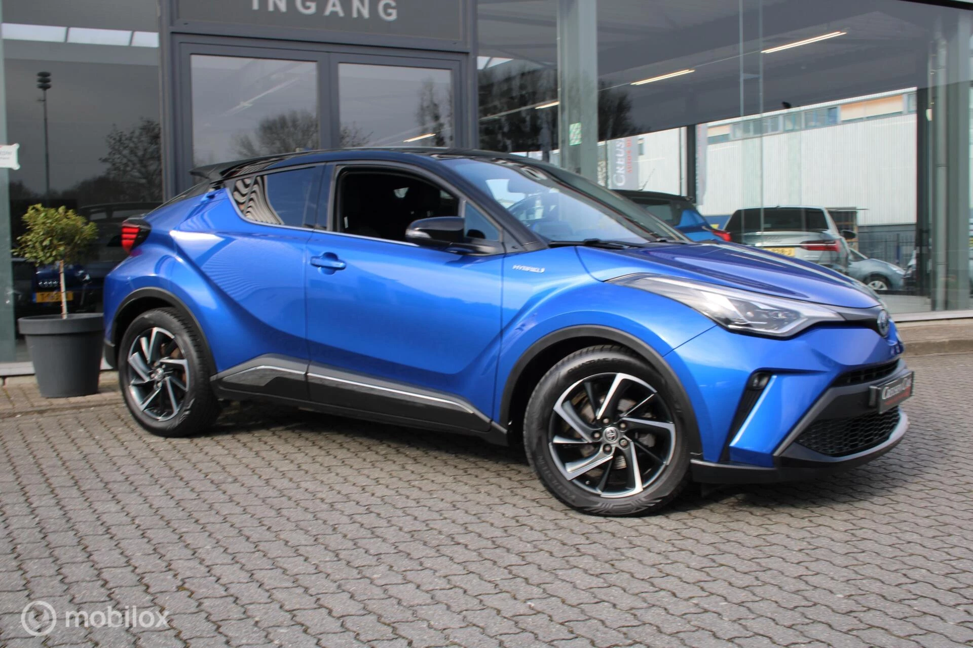Hoofdafbeelding Toyota C-HR