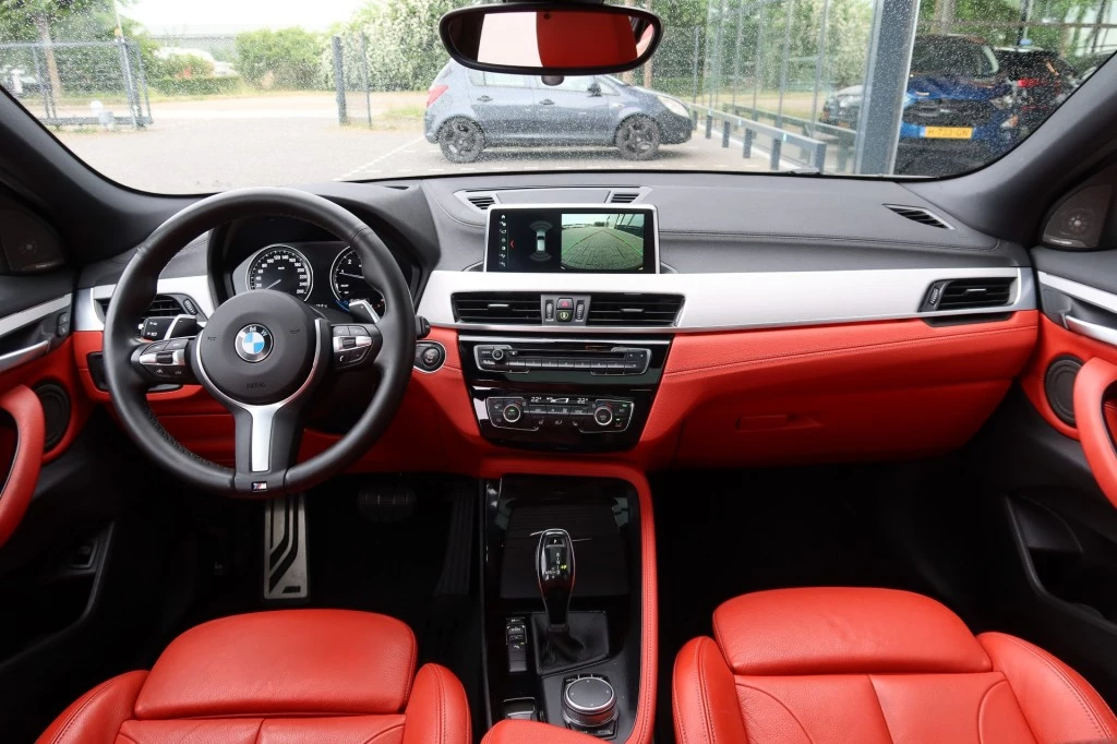 Hoofdafbeelding BMW X2