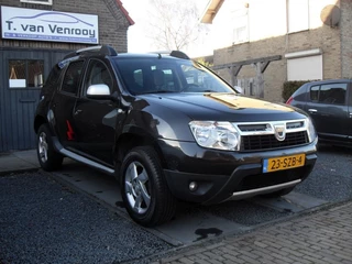 Hoofdafbeelding Dacia Duster Dacia Duster 1.6 Aniversare 2WD
