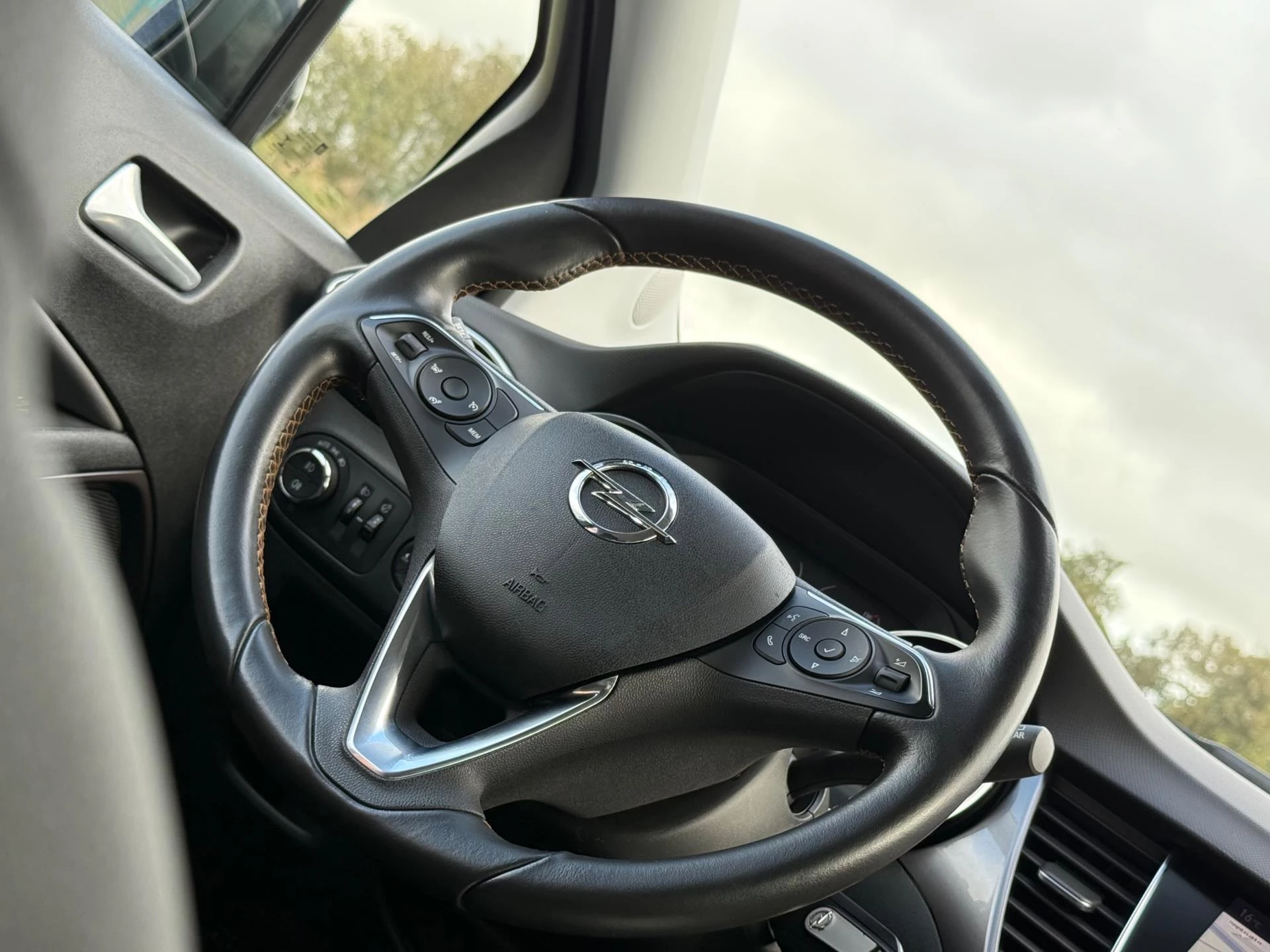 Hoofdafbeelding Opel Crossland X