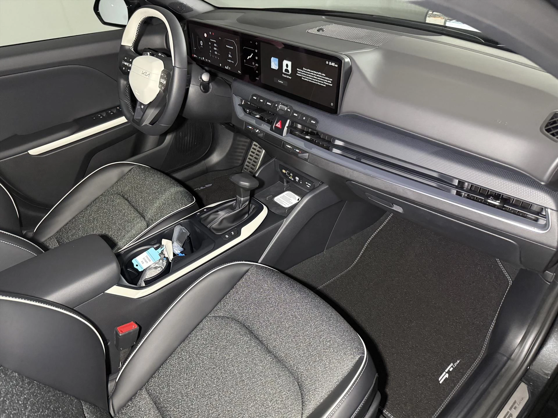 Hoofdafbeelding Kia K4