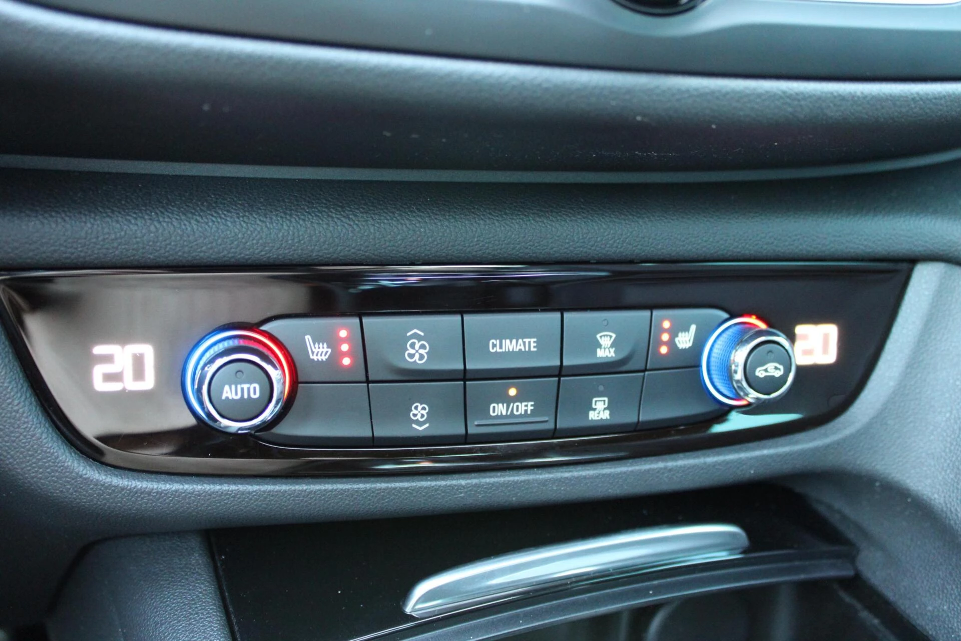 Hoofdafbeelding Opel Insignia