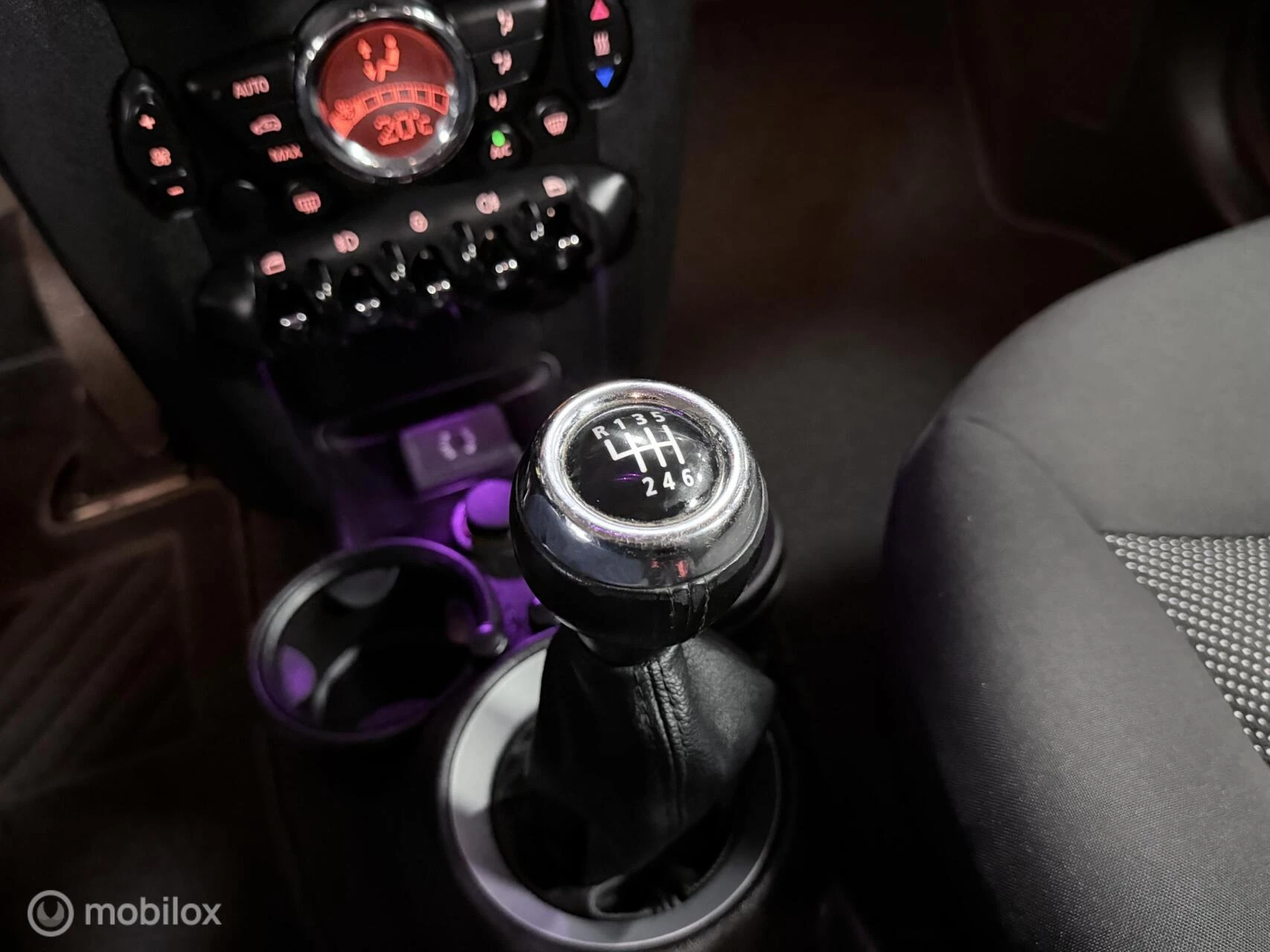 Hoofdafbeelding MINI One