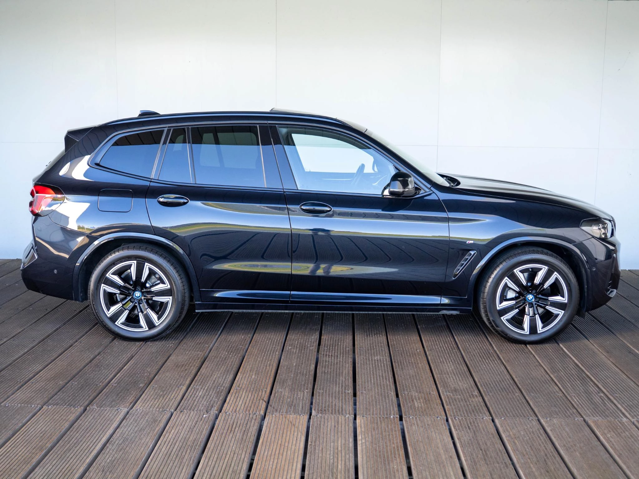 Hoofdafbeelding BMW iX3
