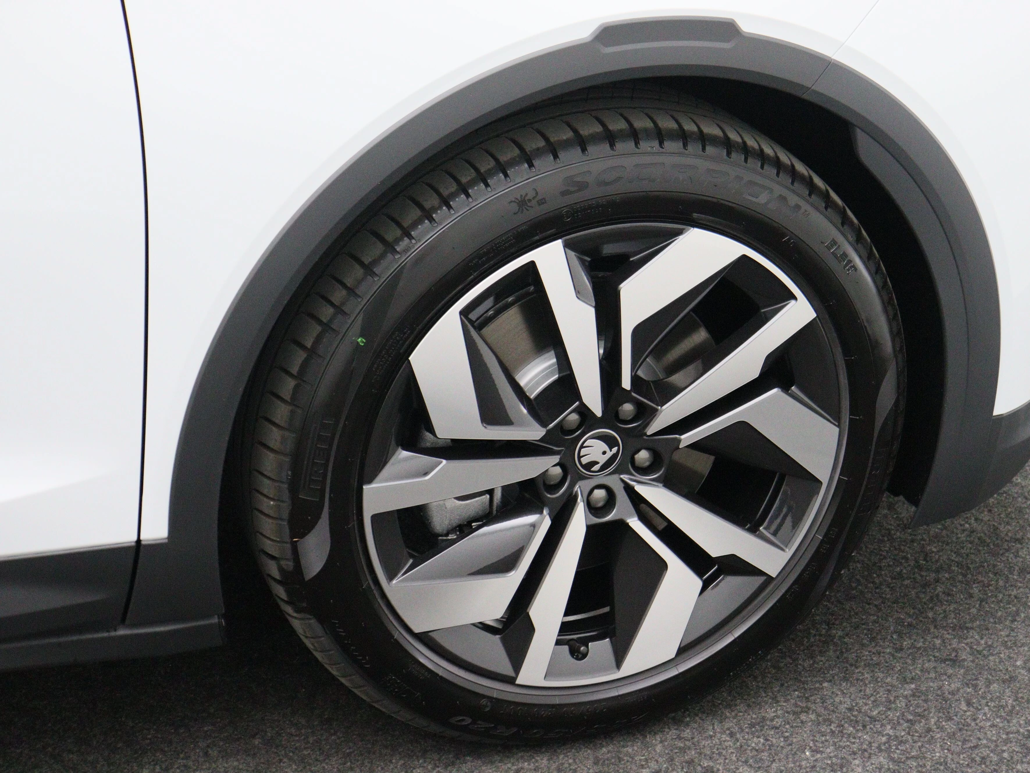 Hoofdafbeelding Škoda Elroq