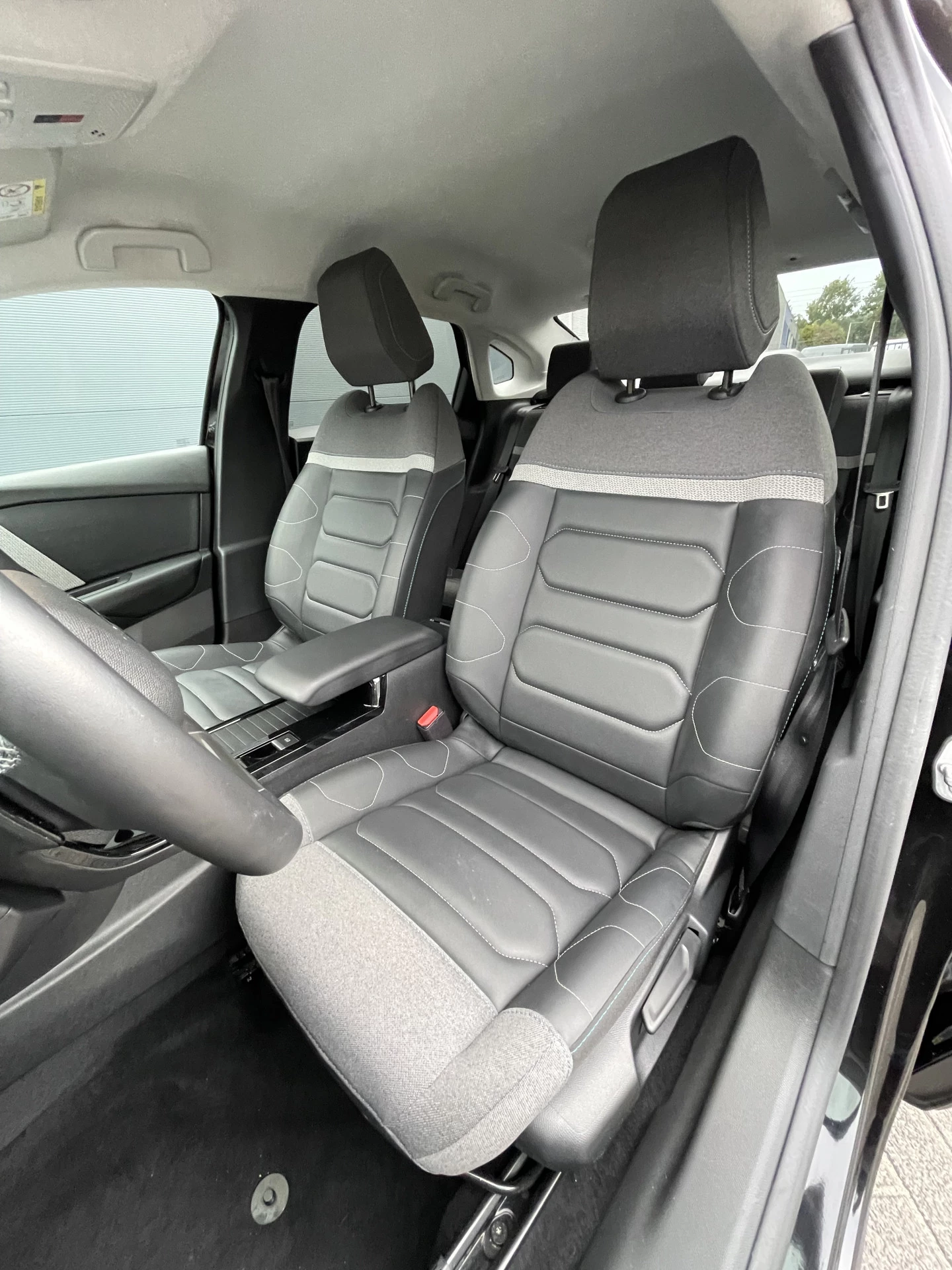 Hoofdafbeelding Citroën C4 X