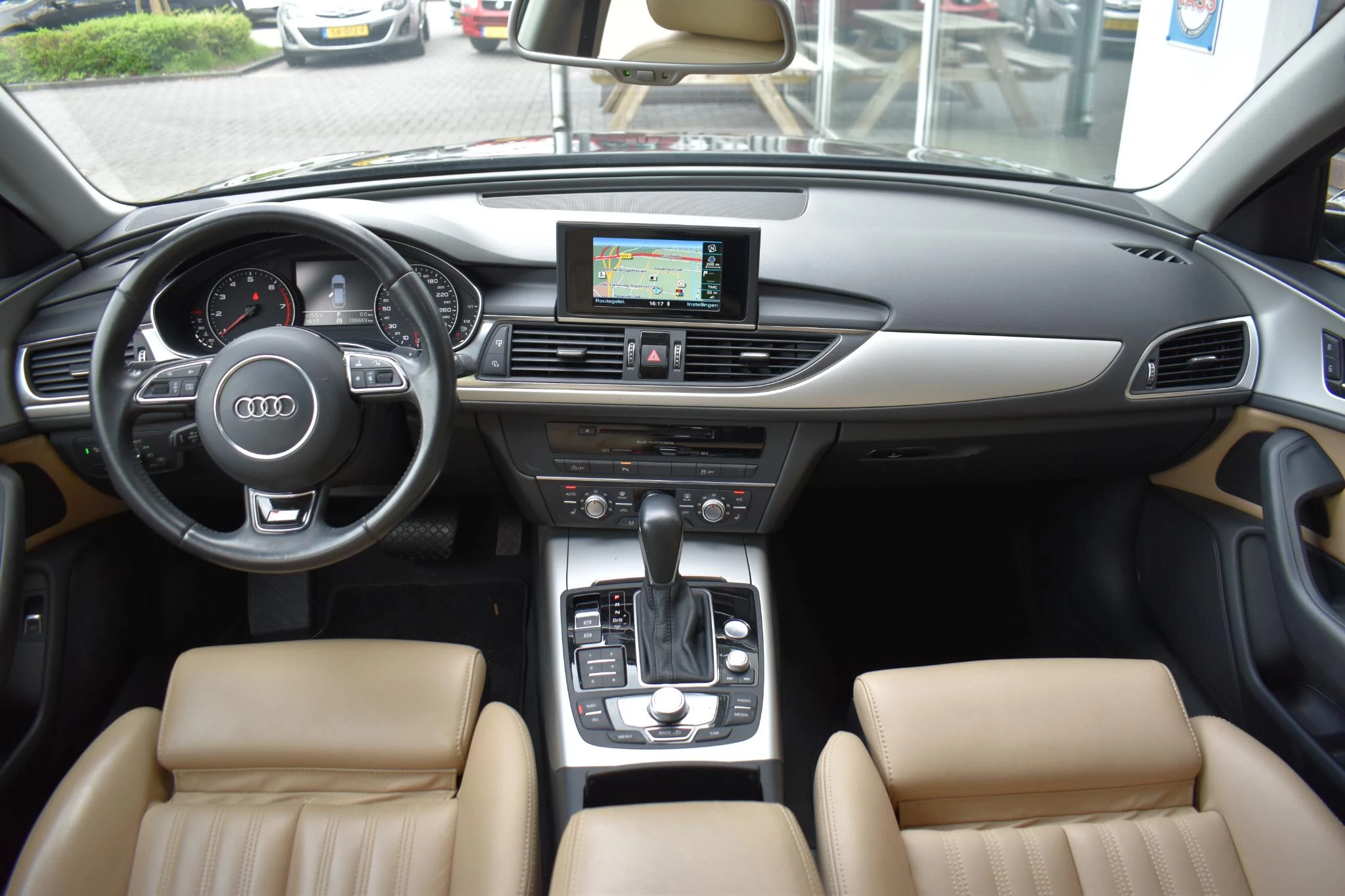 Hoofdafbeelding Audi A6