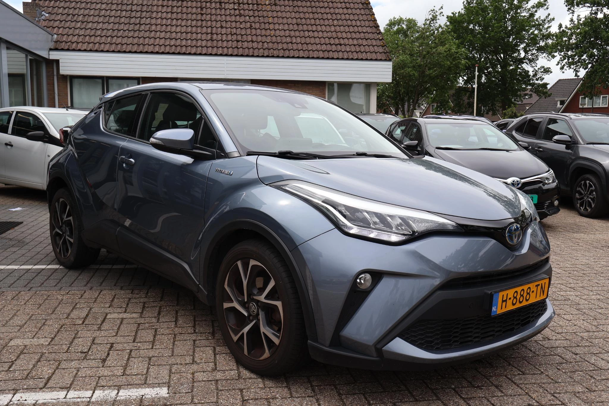 Hoofdafbeelding Toyota C-HR