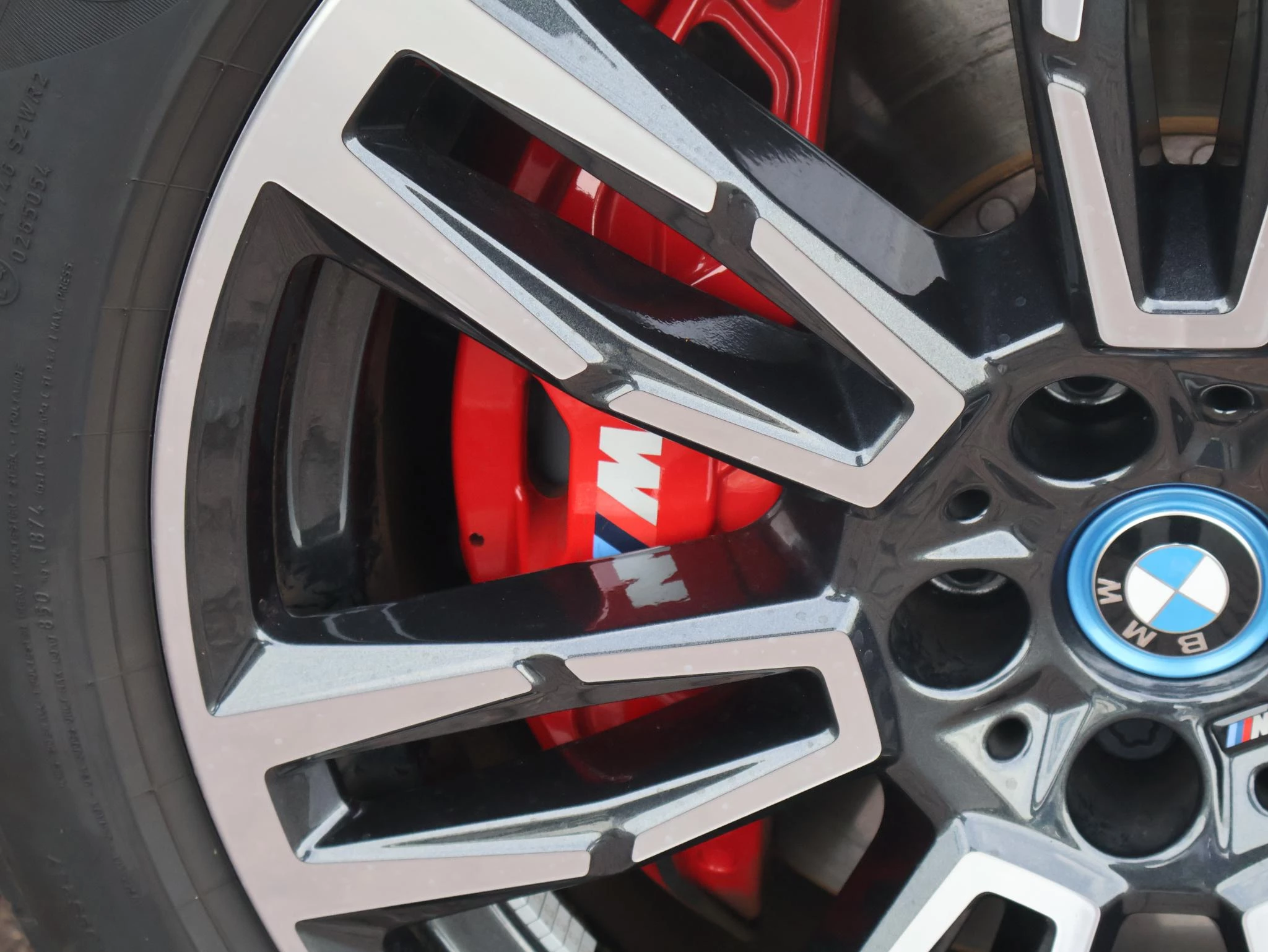 Hoofdafbeelding BMW i5
