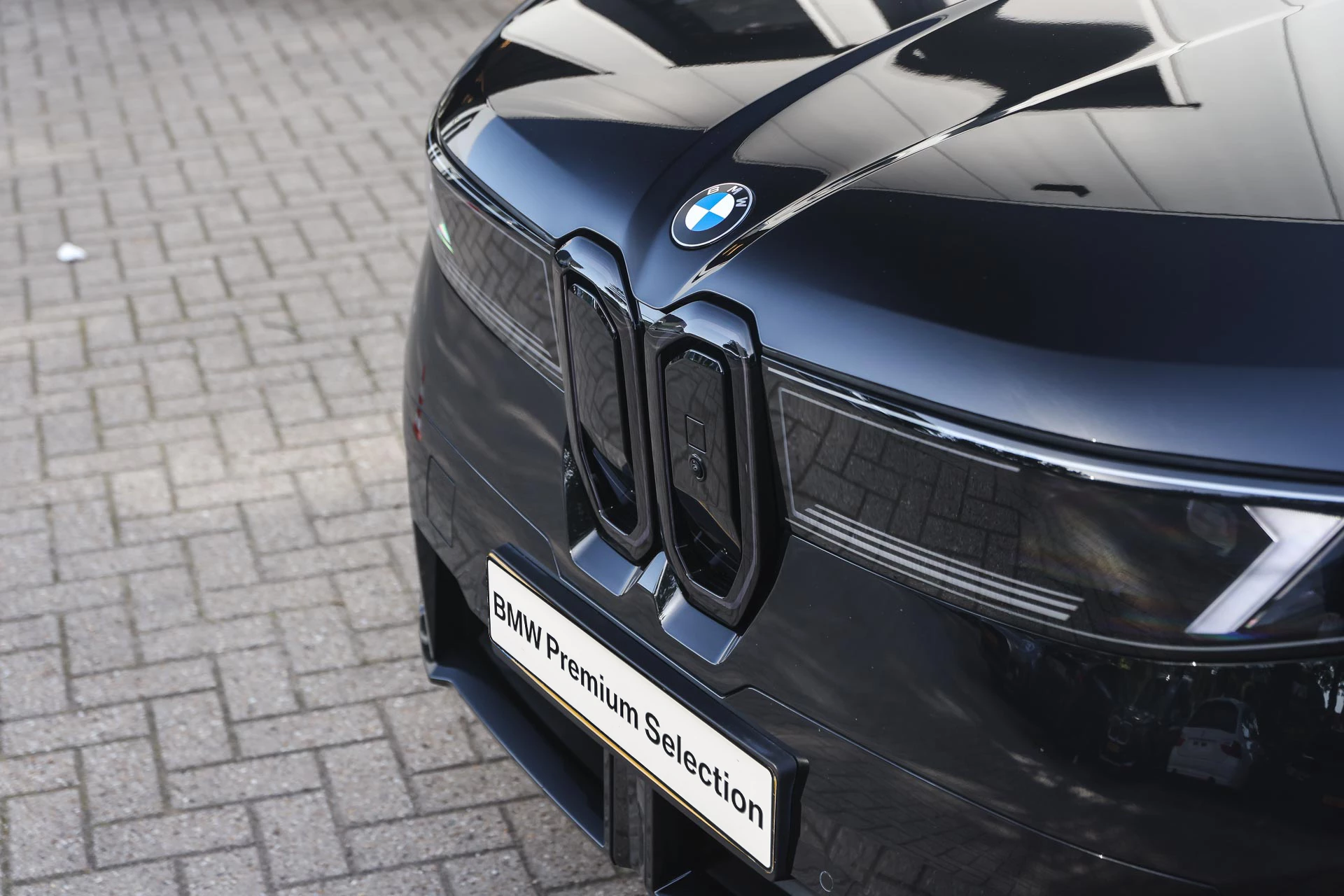 Hoofdafbeelding BMW iX3