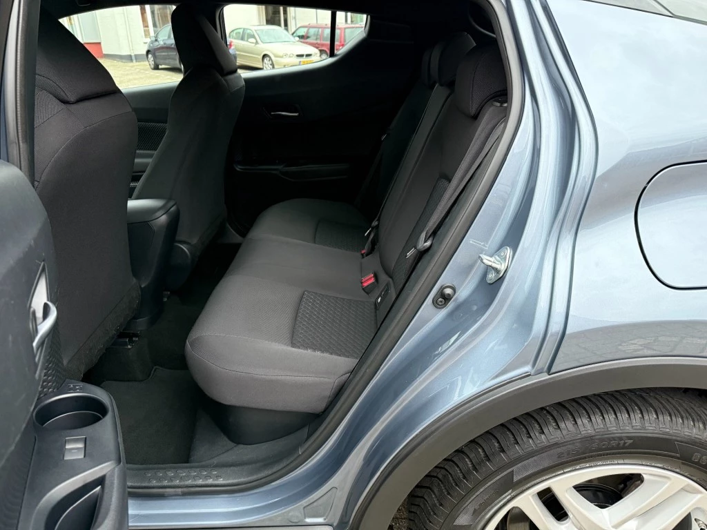 Hoofdafbeelding Toyota C-HR