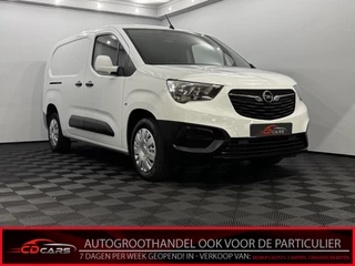 Hoofdafbeelding Opel Combo Opel Combo 1.5D L2H1 Edition Airco, Parkeersensoren, Navi, Cruise control, Apple carplay