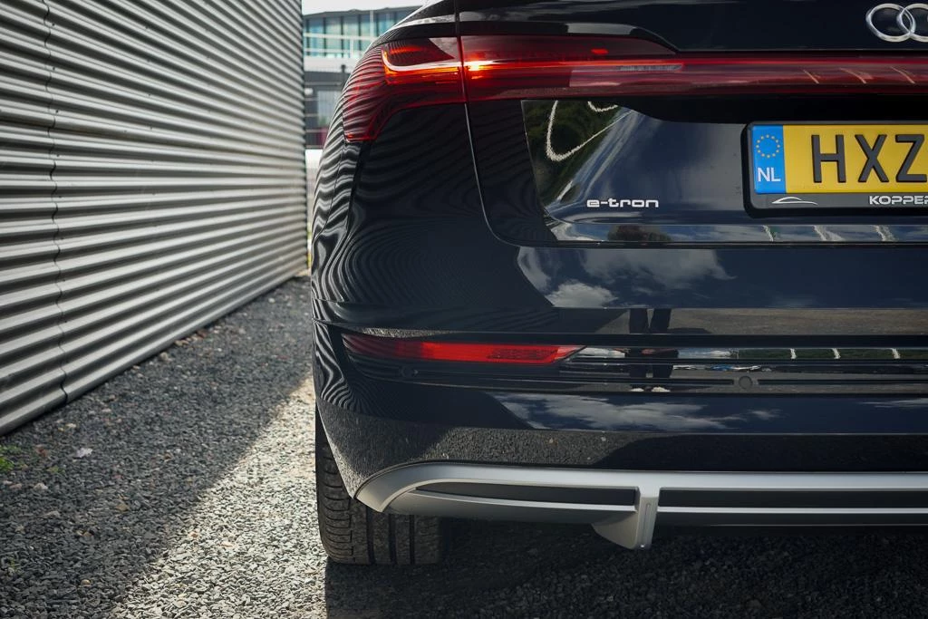 Hoofdafbeelding Audi e-tron