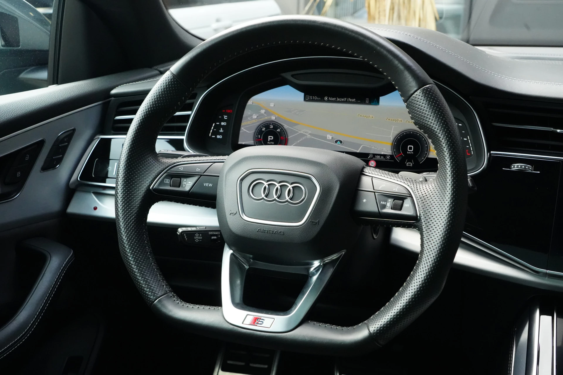 Hoofdafbeelding Audi Q8