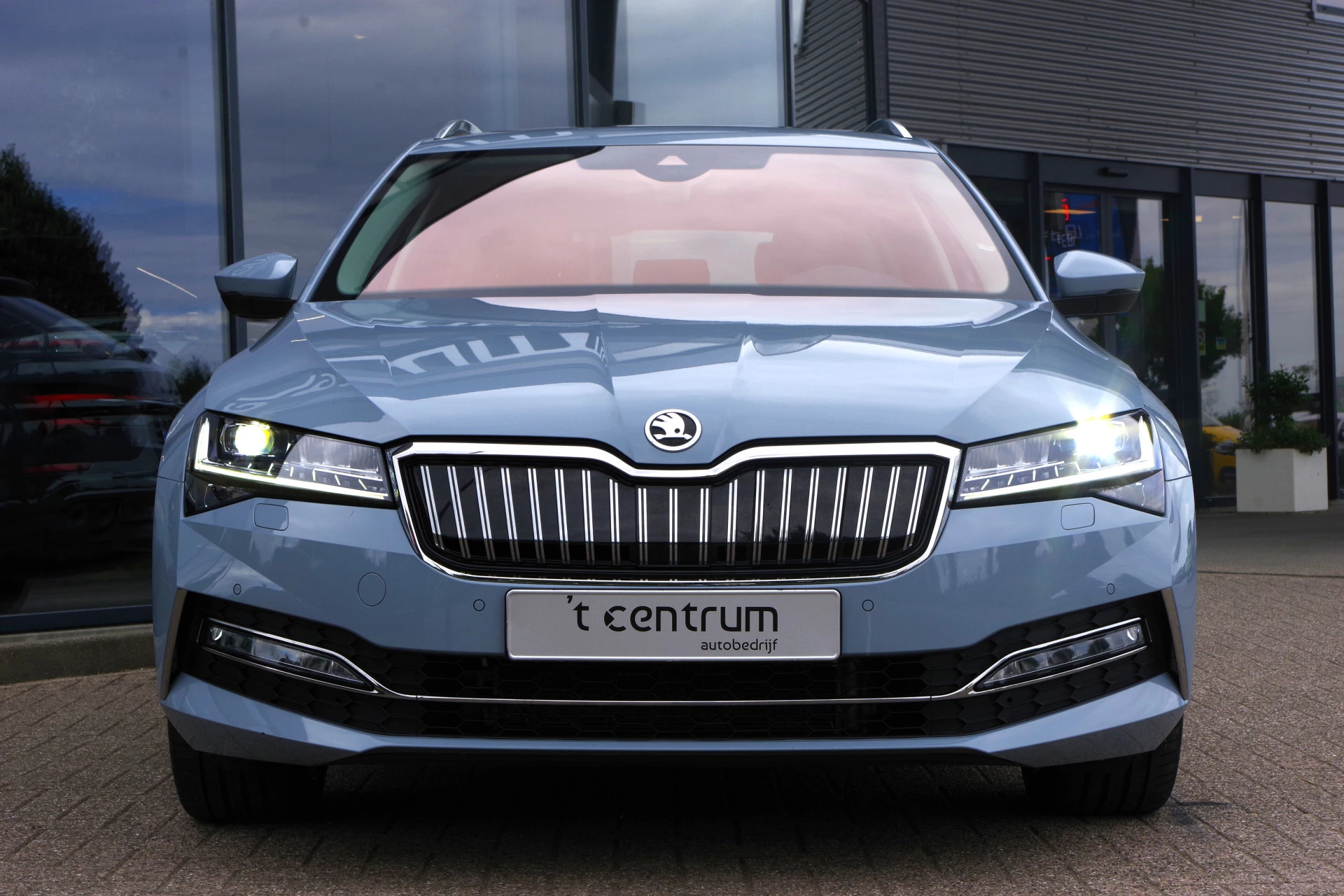 Hoofdafbeelding Škoda Superb