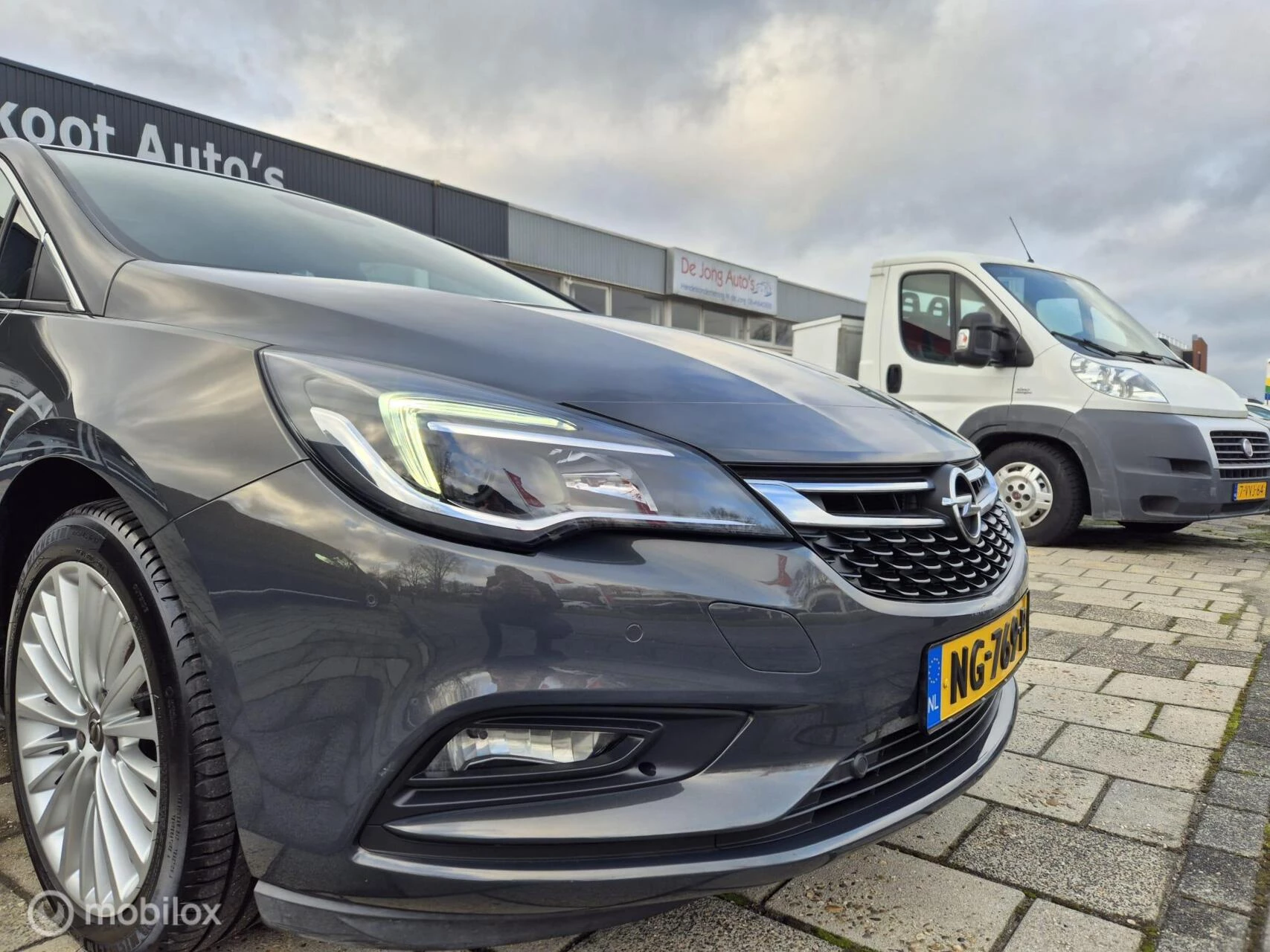 Hoofdafbeelding Opel Astra