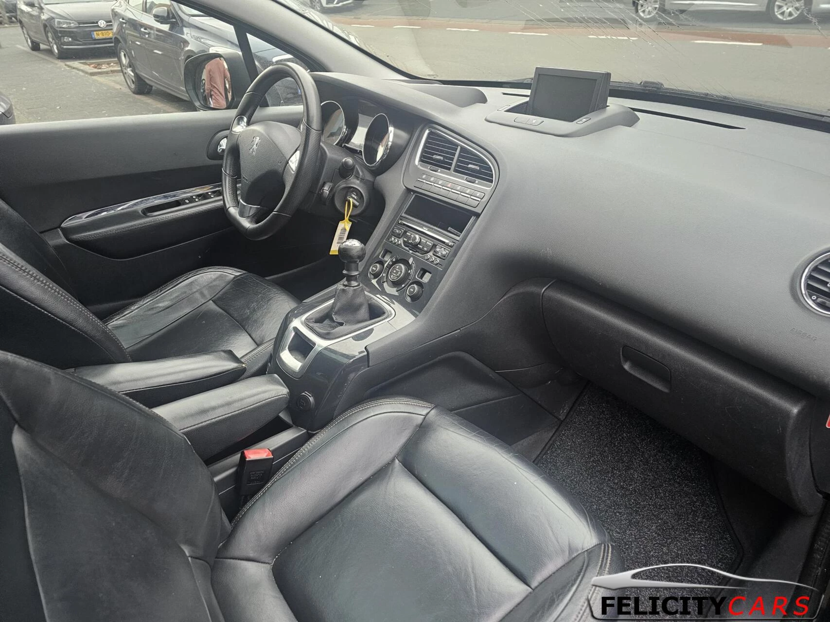 Hoofdafbeelding Peugeot 5008