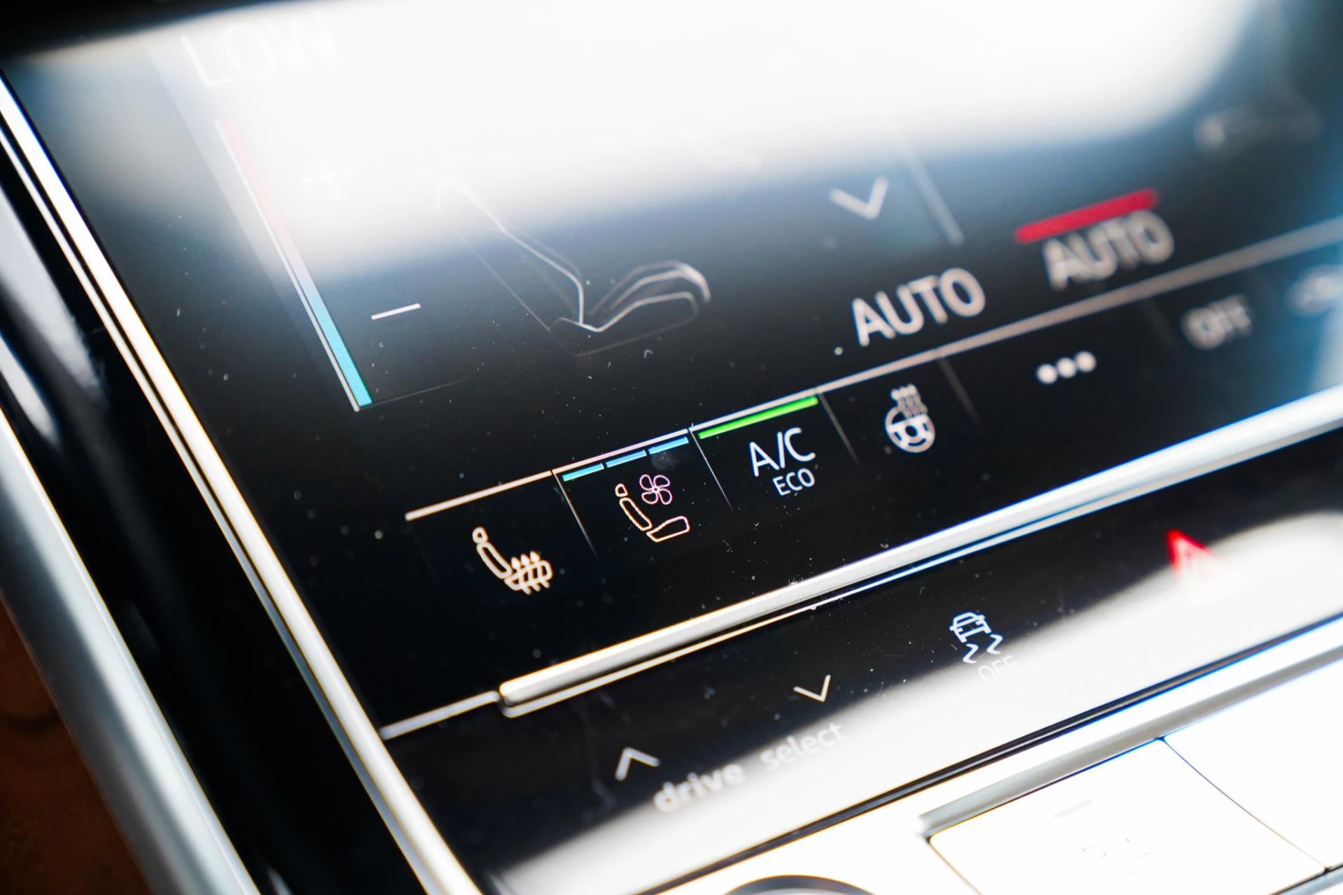 Hoofdafbeelding Audi A8