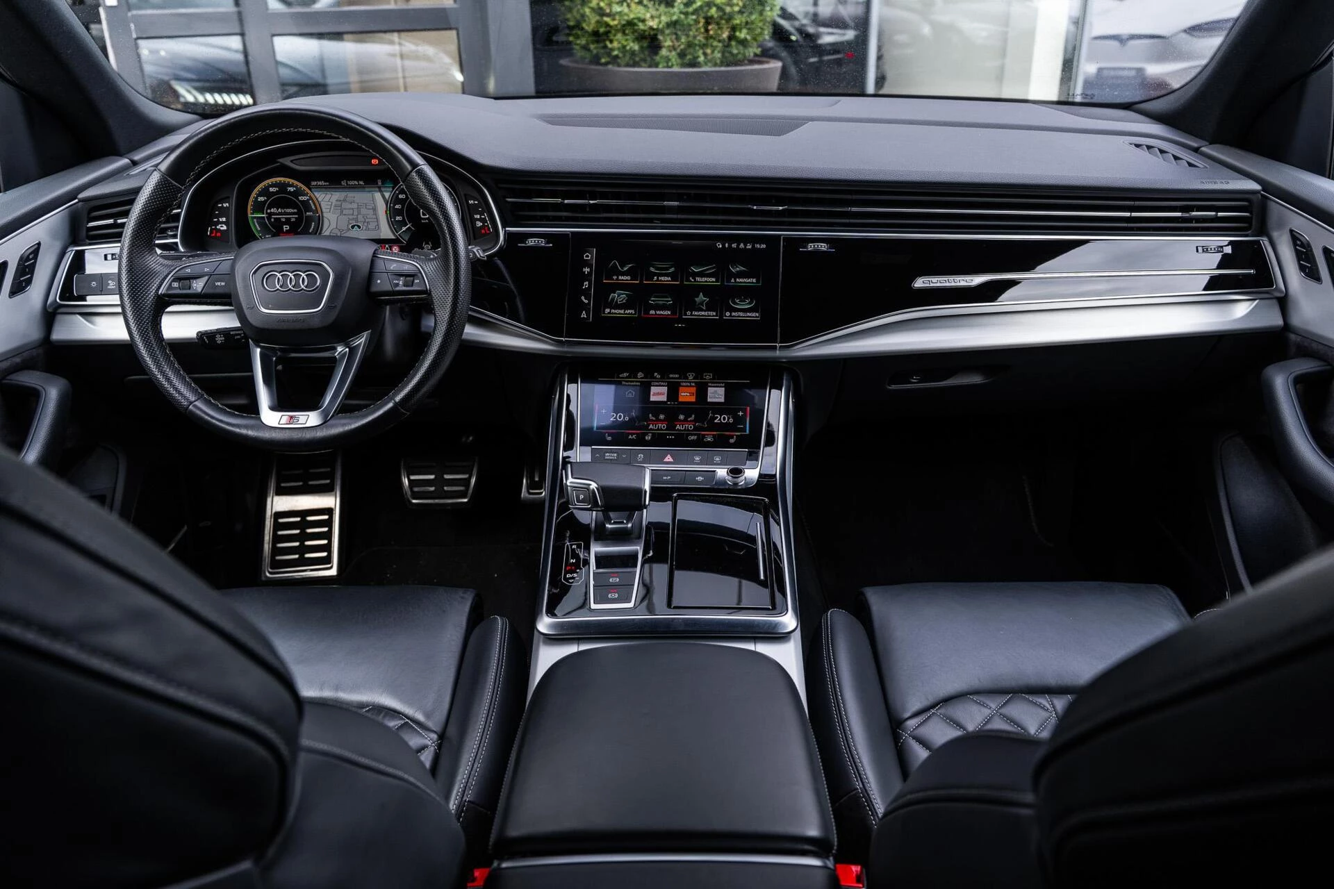 Hoofdafbeelding Audi Q8