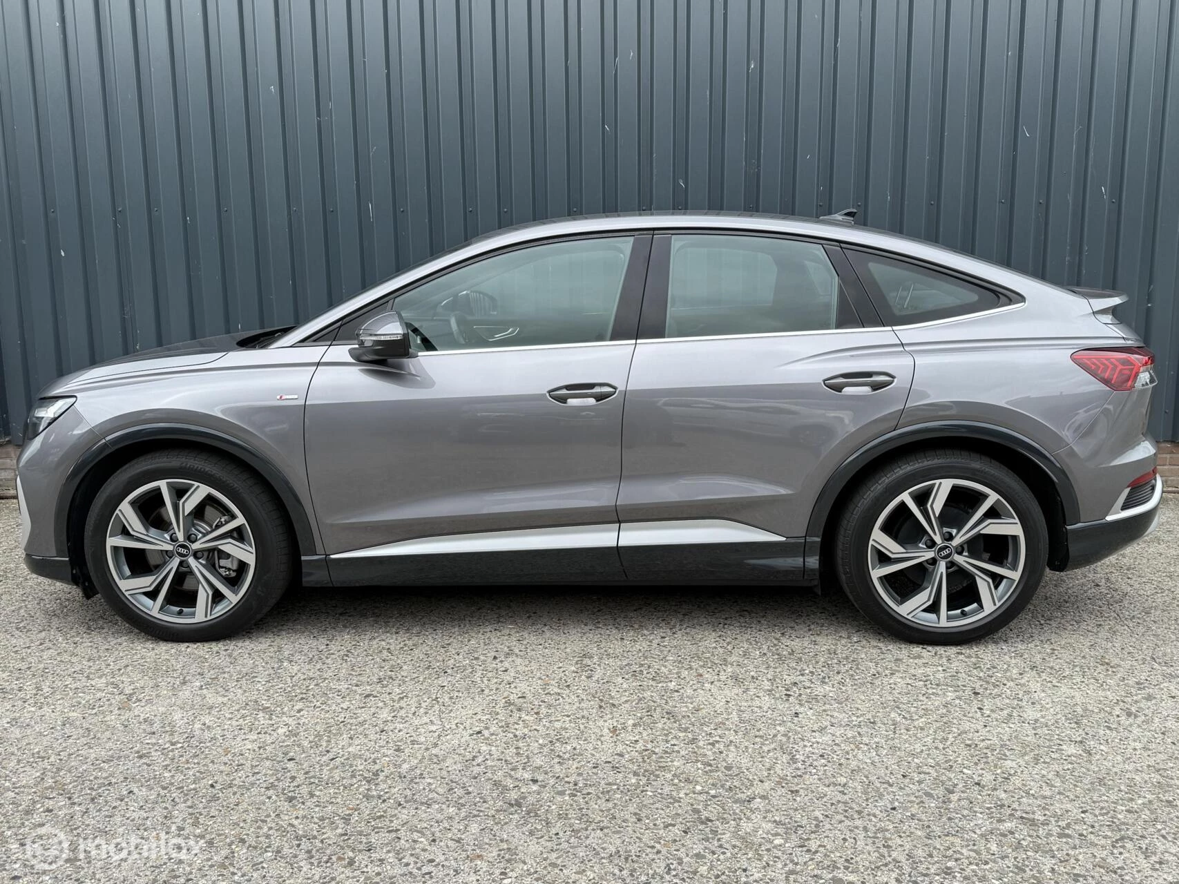 Hoofdafbeelding Audi Q4 e-tron