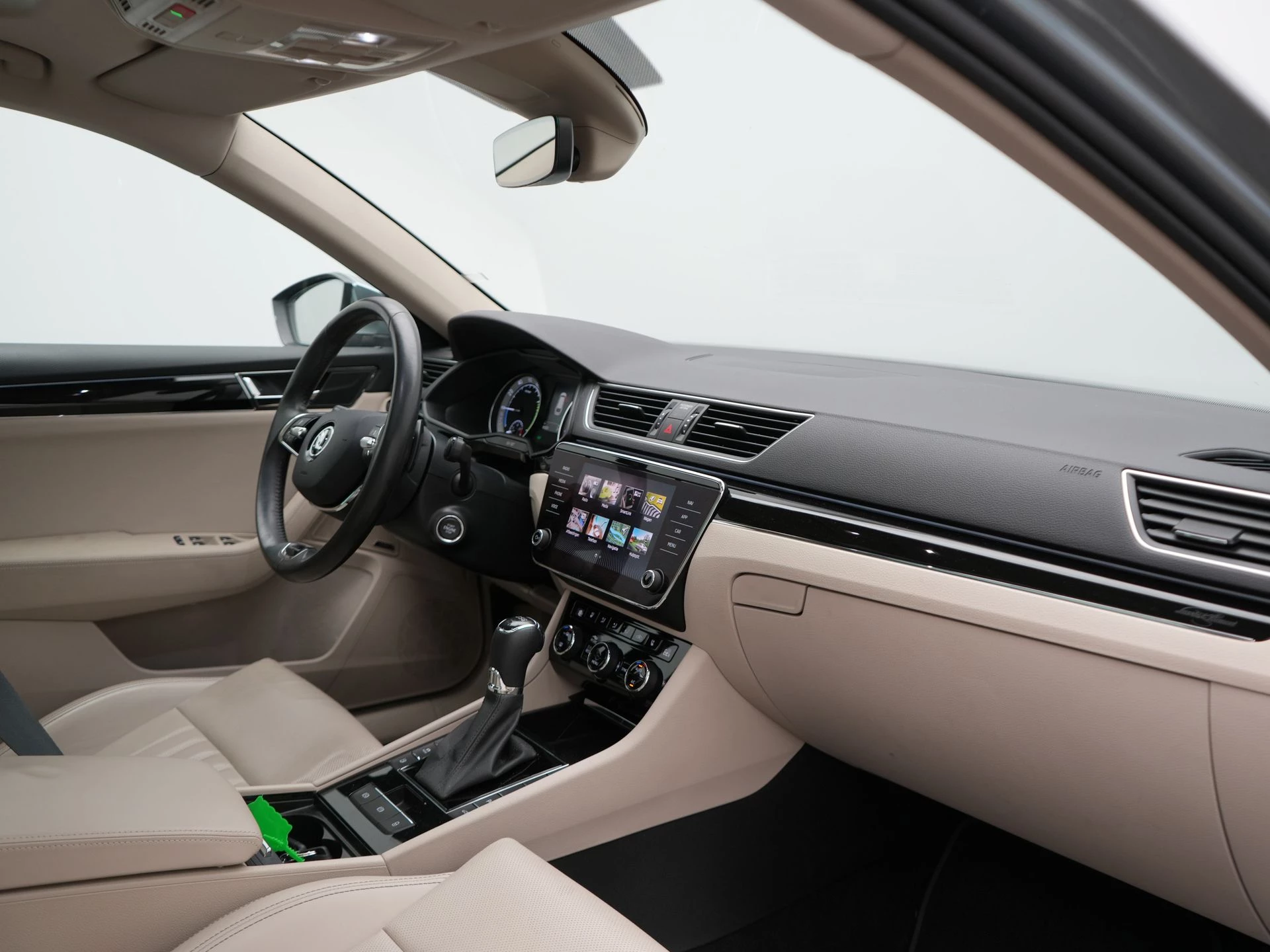 Hoofdafbeelding Škoda Superb