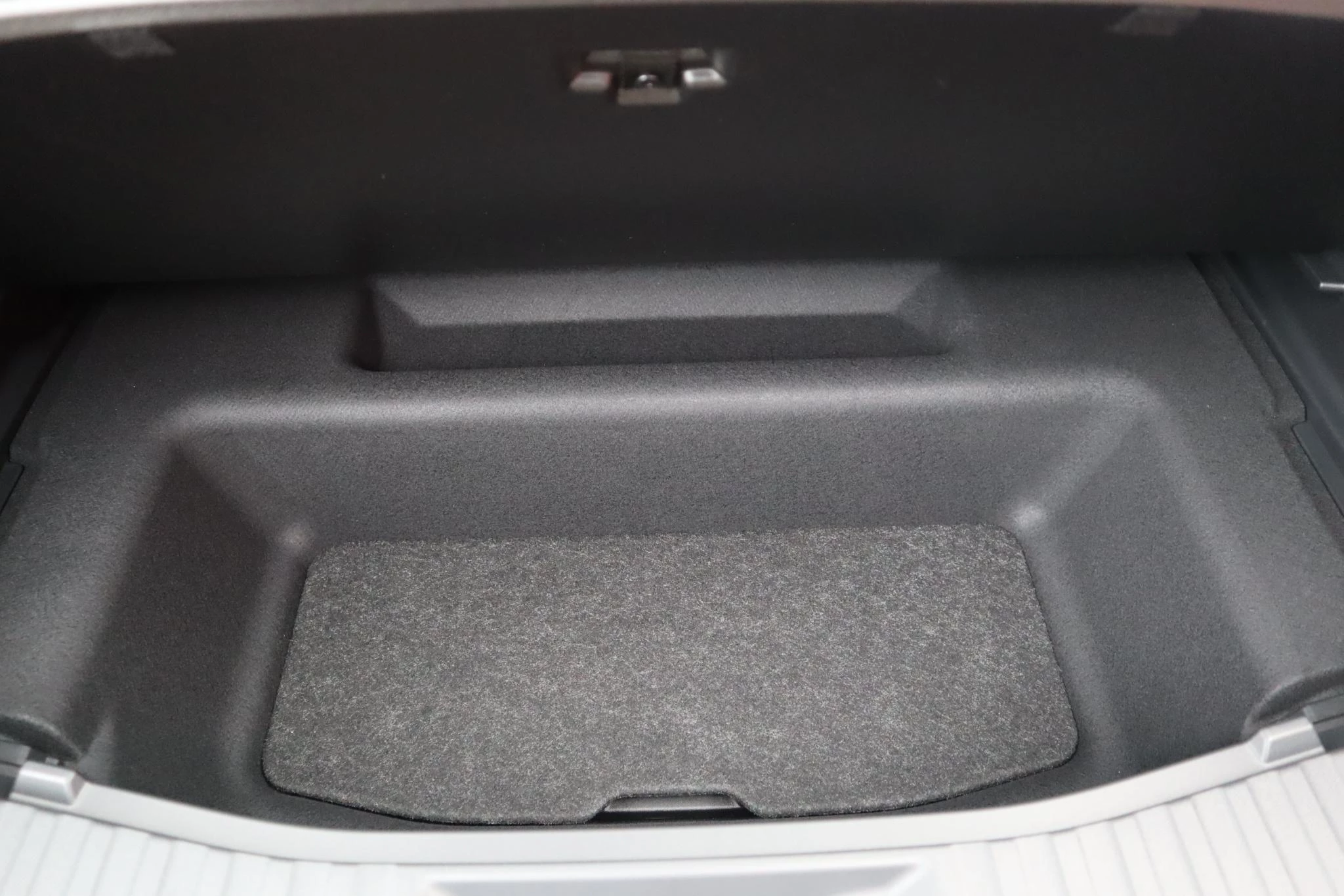 Hoofdafbeelding Toyota bZ4X