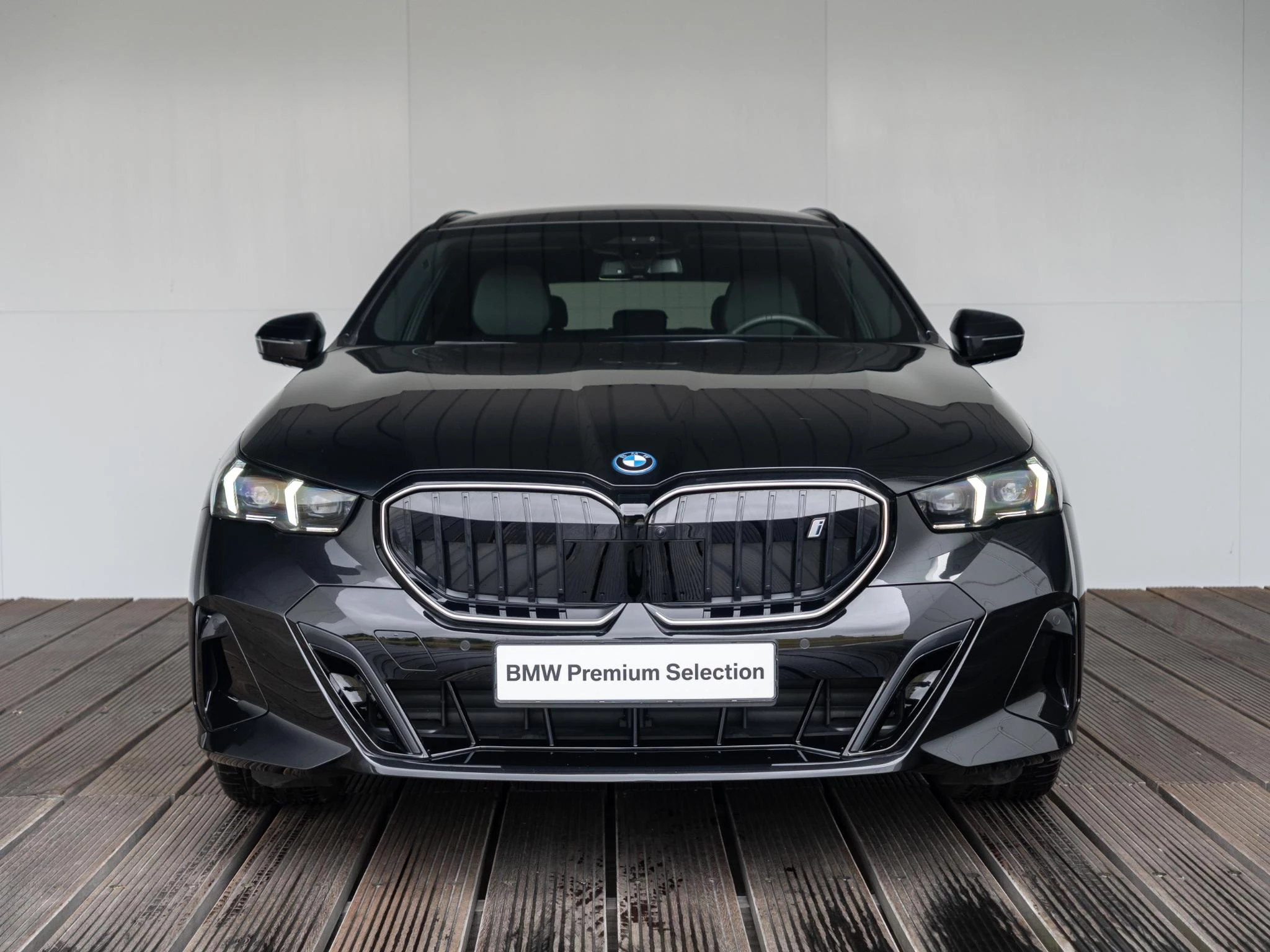 Hoofdafbeelding BMW i5