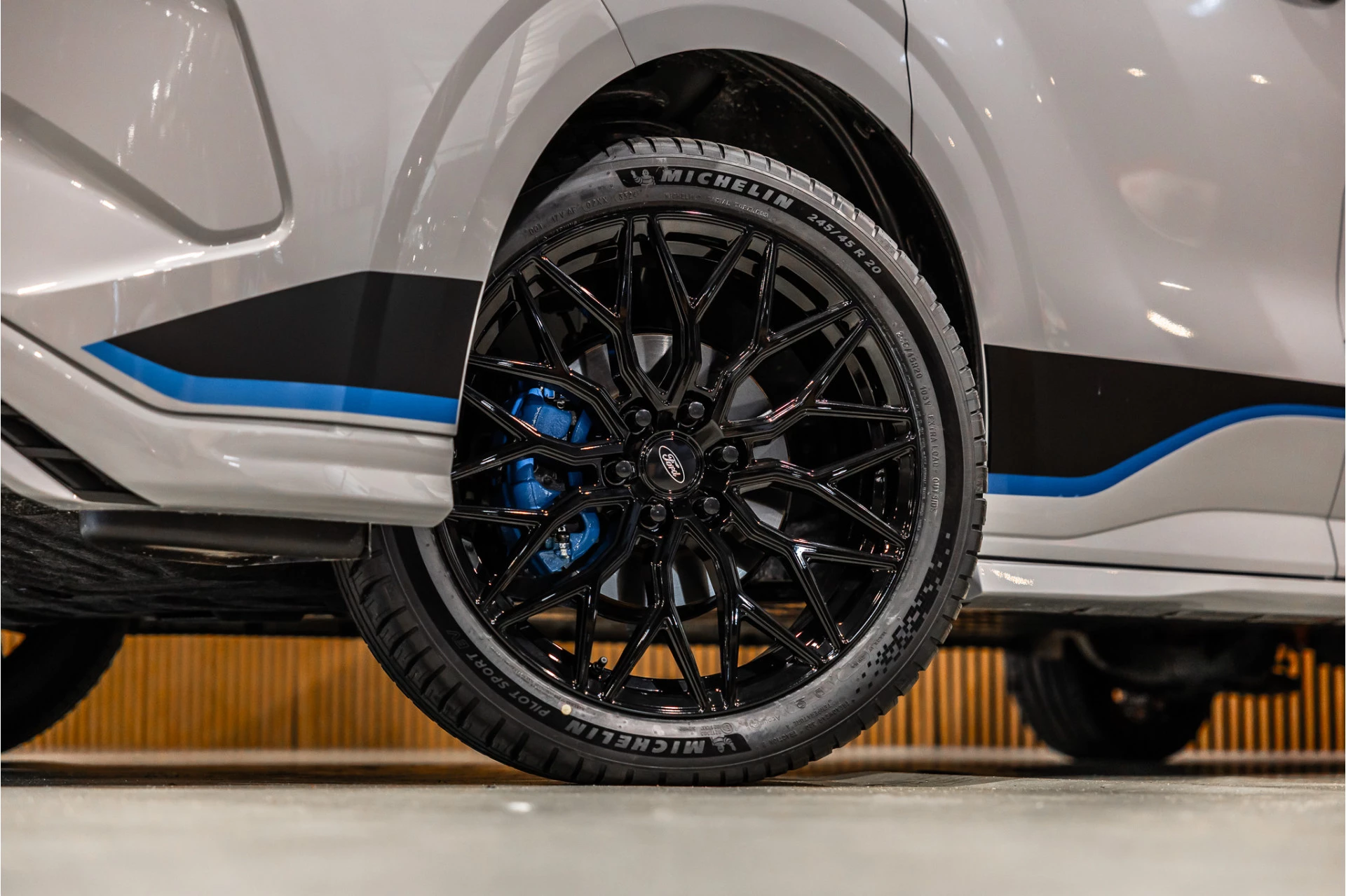 Hoofdafbeelding Ford E-Transit Custom