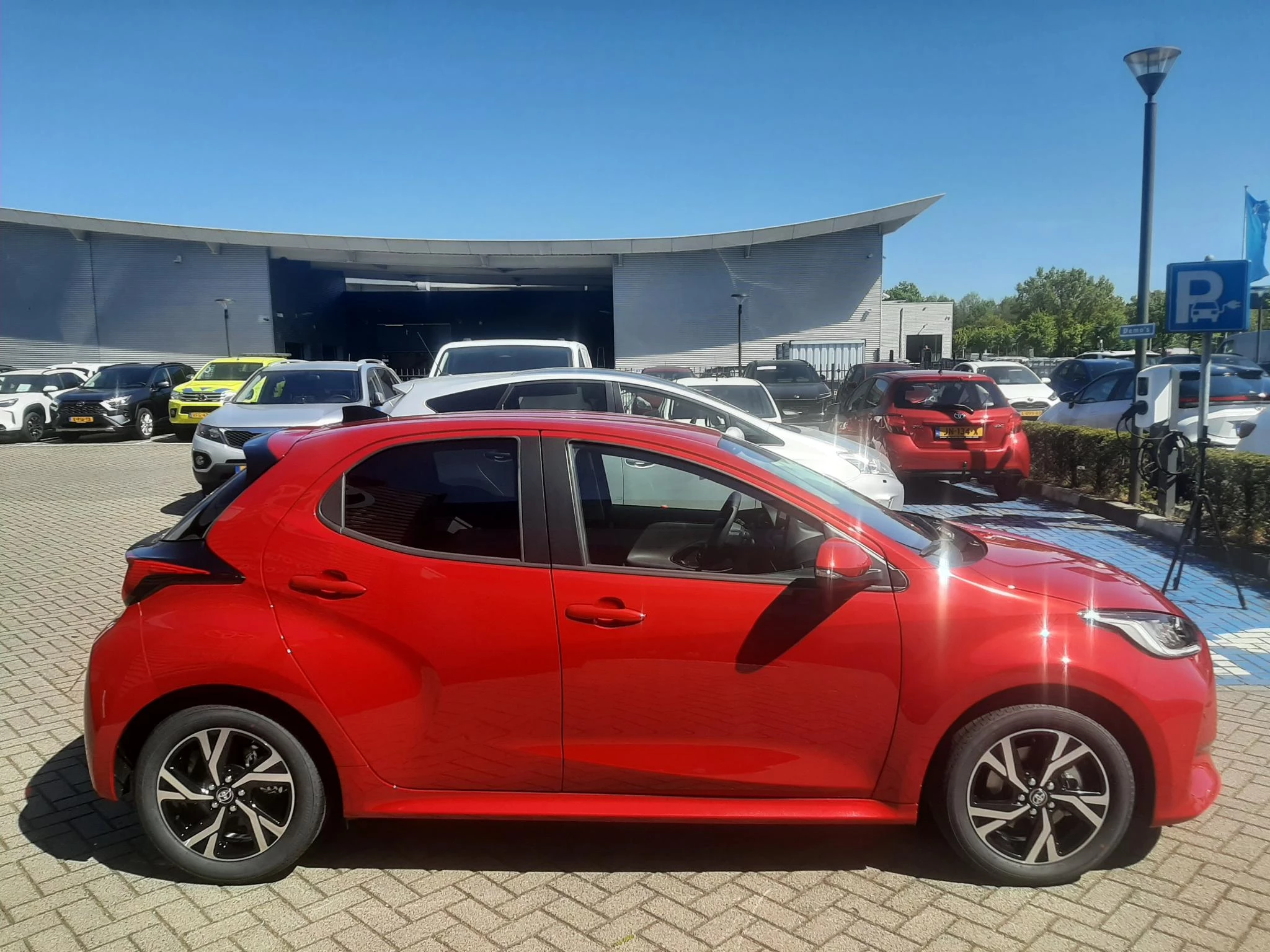 Hoofdafbeelding Toyota Yaris