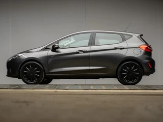 Ford Fiesta 1.1 Sport (APPLE CARPLAY,NAVI,CRUISE,PDC,LANE ASSIST,SPORTSTOELEN,ELEKTRISCH PAKKET,NIEUWE APK,NETTE STAAT)