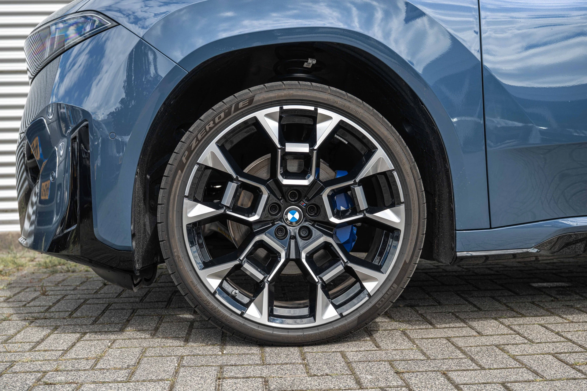 Hoofdafbeelding BMW iX3