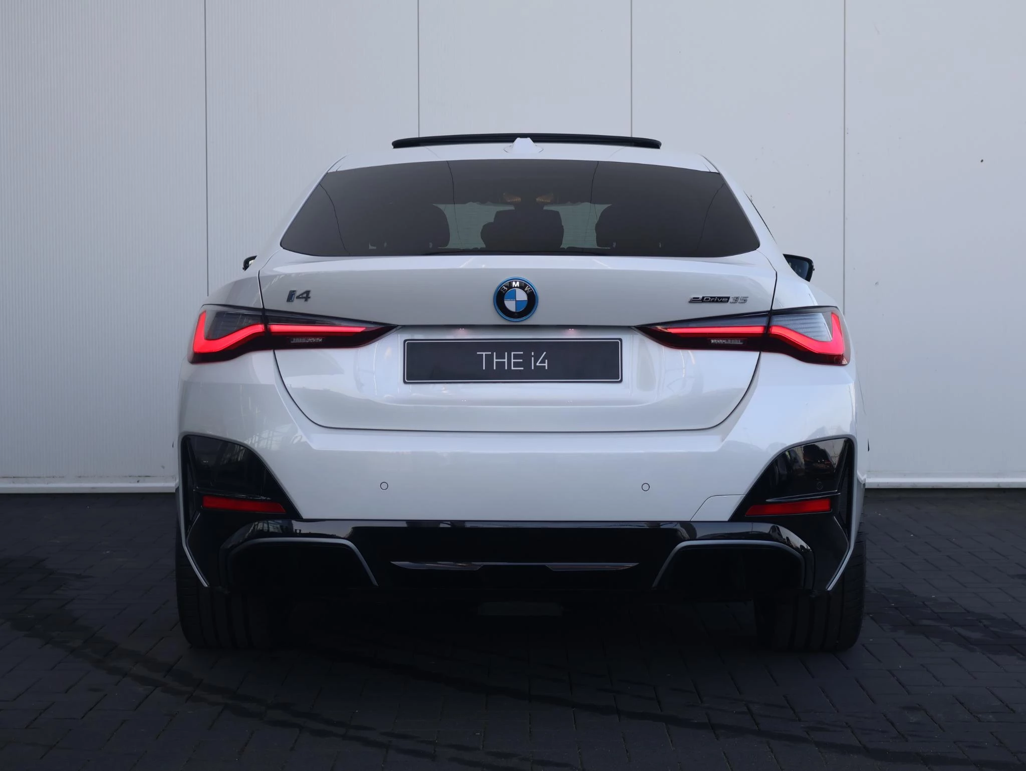 Hoofdafbeelding BMW i4