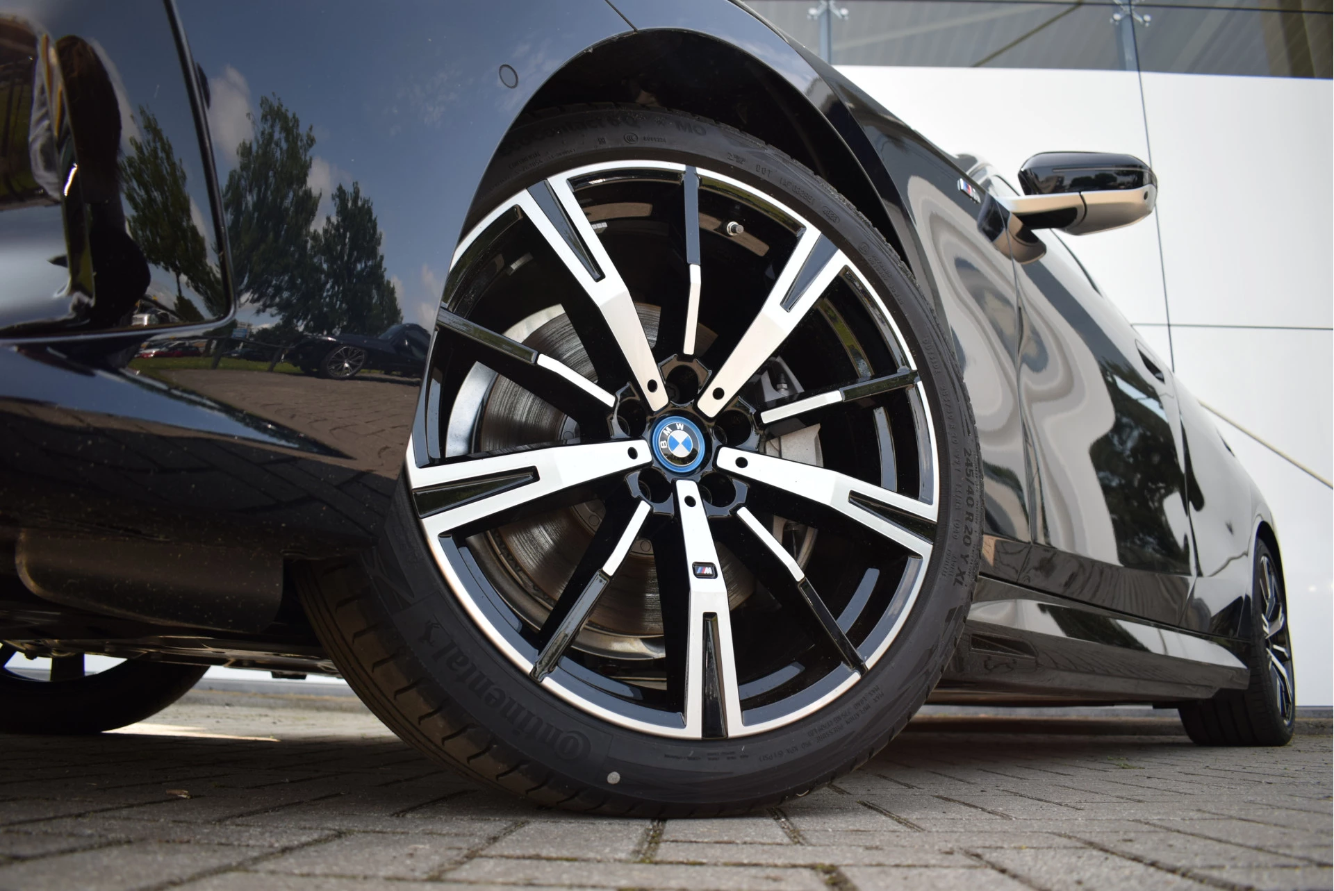 Hoofdafbeelding BMW i5