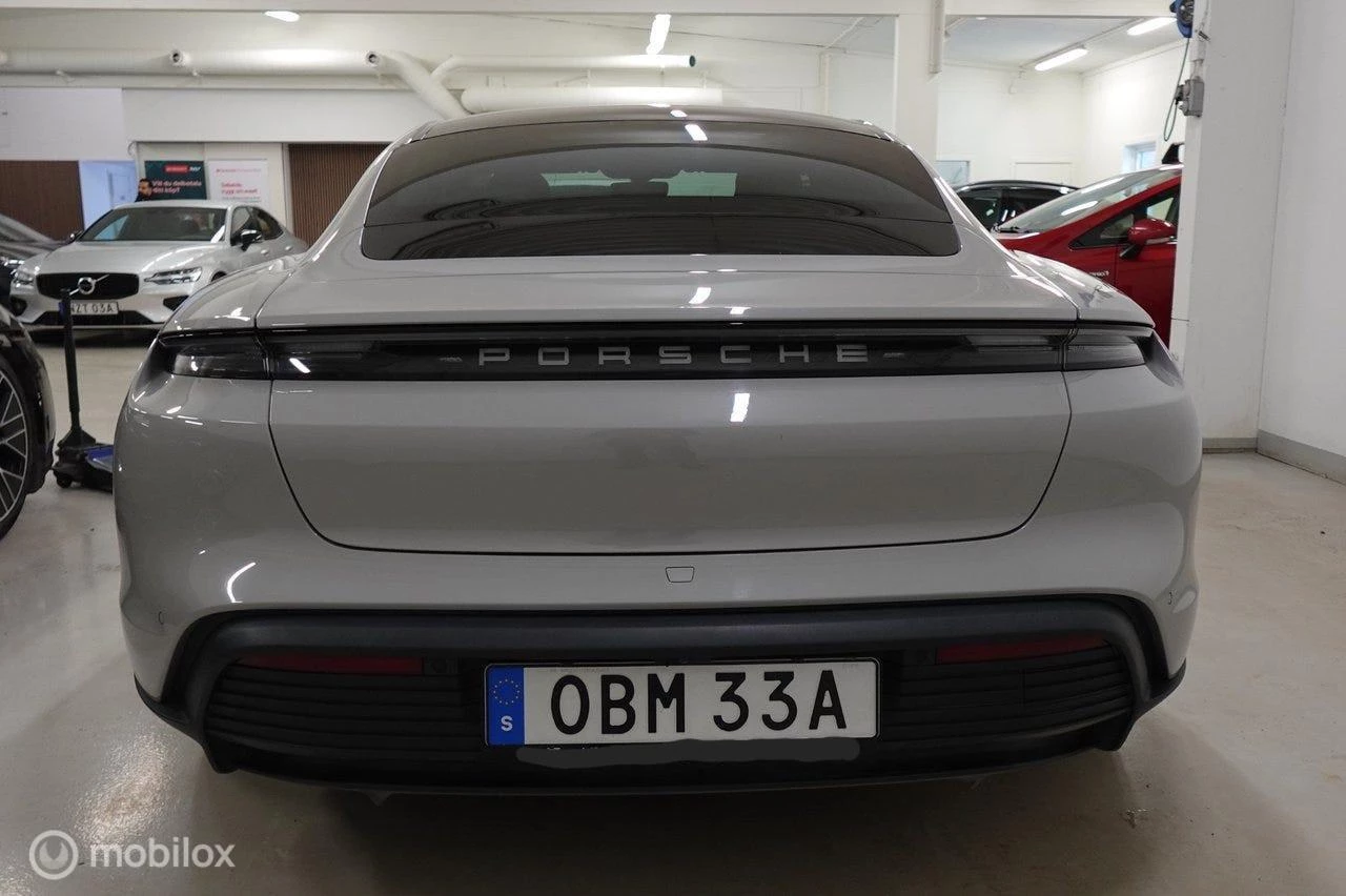 Hoofdafbeelding Porsche Taycan