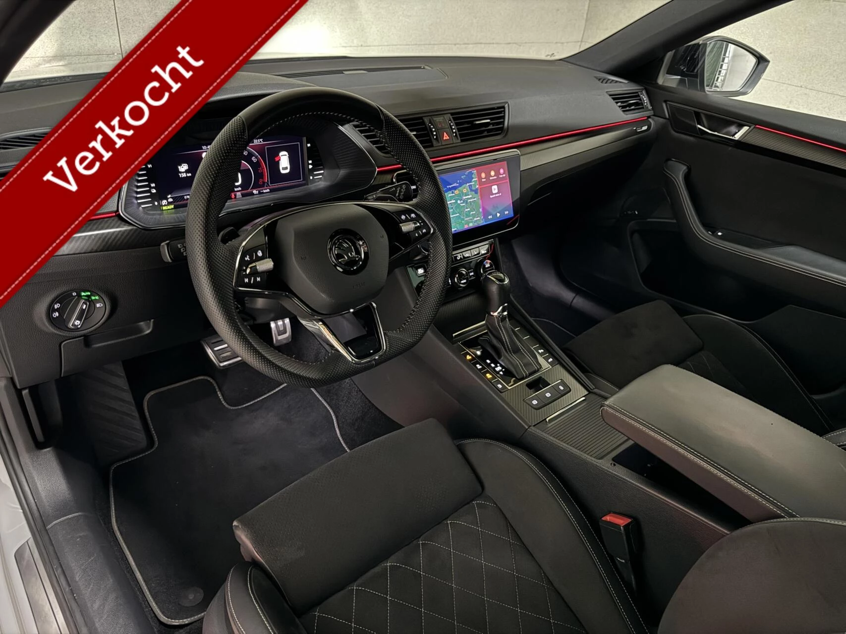 Hoofdafbeelding Škoda Superb