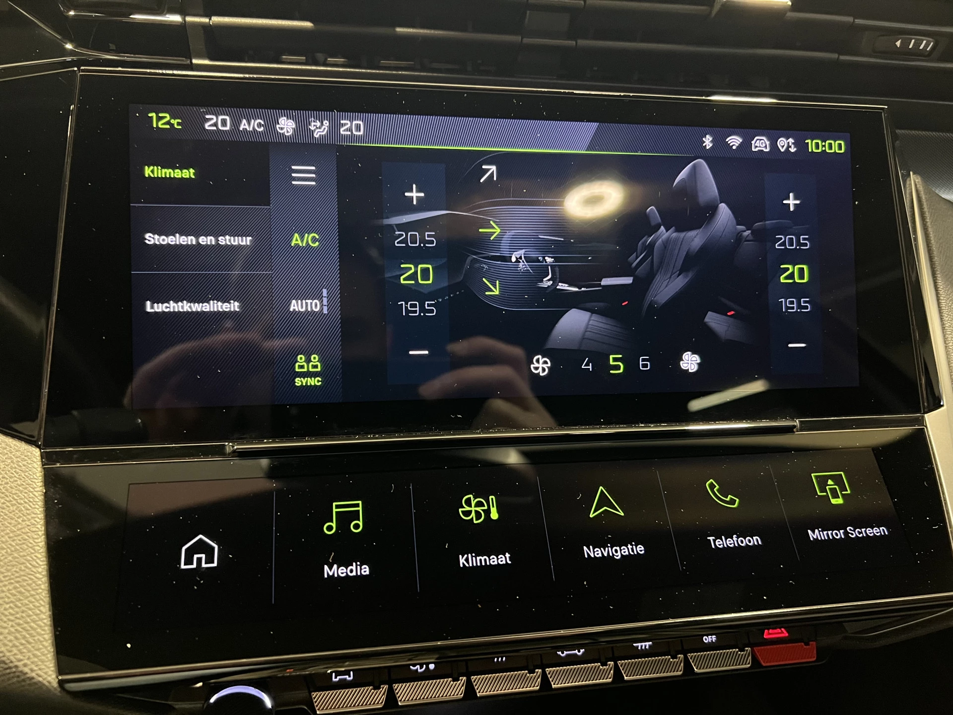 Hoofdafbeelding Peugeot 408