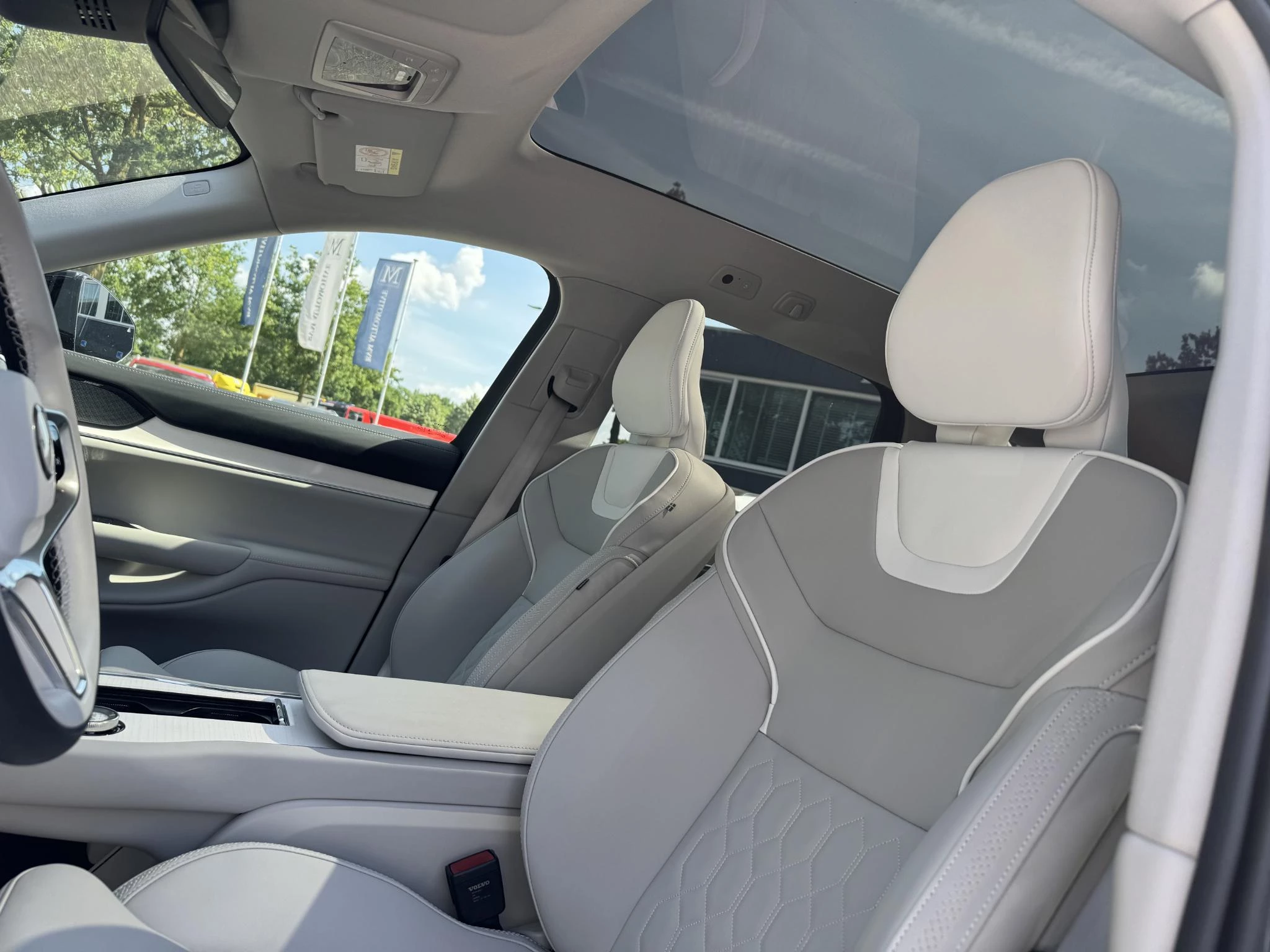 Hoofdafbeelding Volvo EX90