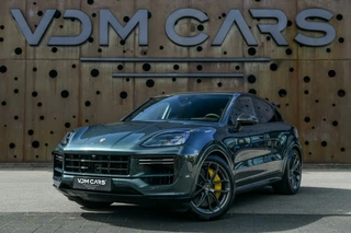 Porsche Cayenne Coupé 4.0 Turbo E-Hybrid | PTS | GT-Design | Lichtgewicht Sportpakket | Carbon | HUD | Burmester | 18-weg |