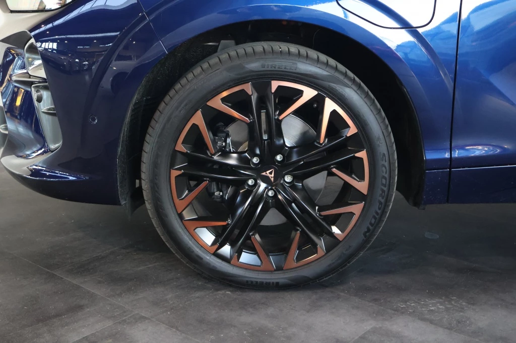 Hoofdafbeelding CUPRA Terramar