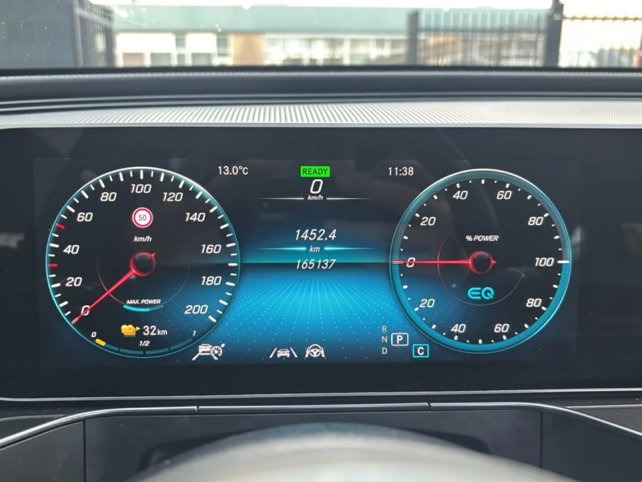 Hoofdafbeelding Mercedes-Benz EQC