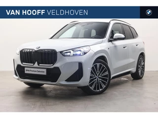 BMW X1 sDrive18i M Sport Automaat / Trekhaak / Sportstoelen / M Adaptief onderstel / Comfort Access / Achteruitrijcamera / Adaptieve LED