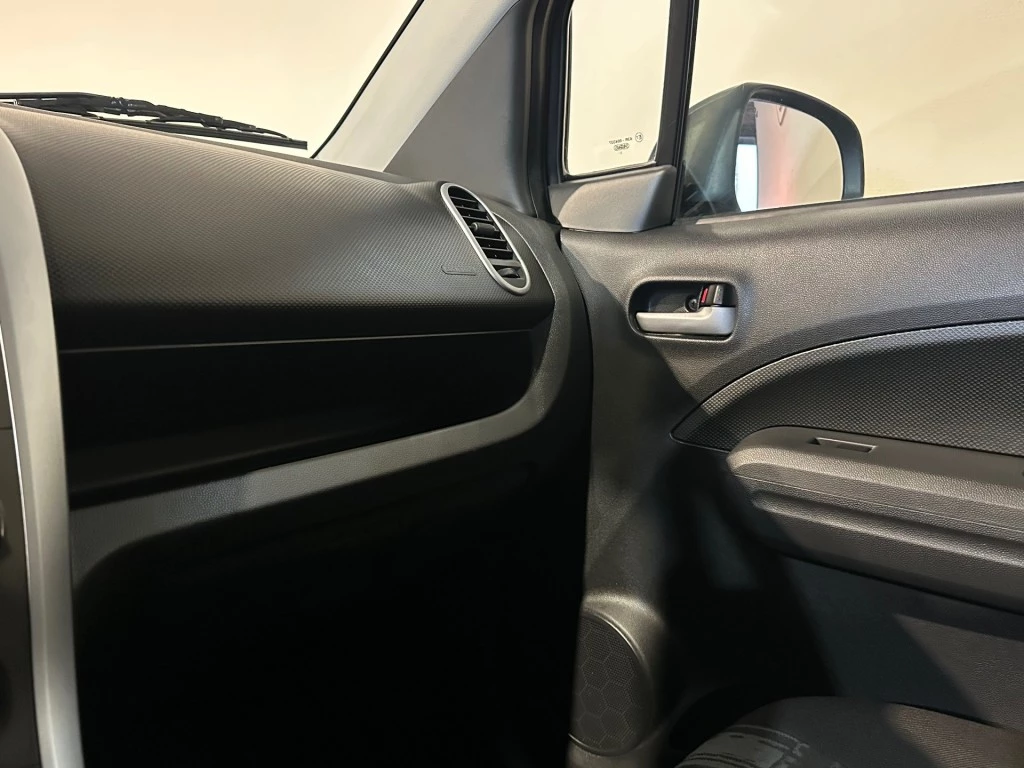 Hoofdafbeelding Opel Agila