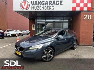 Volvo V40 2.0 T2 Kinetic // FULL LED // NAVI // PDC // CLIMA // BLUETOOTH //