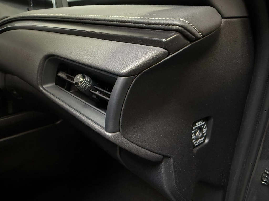 Hoofdafbeelding Lexus UX