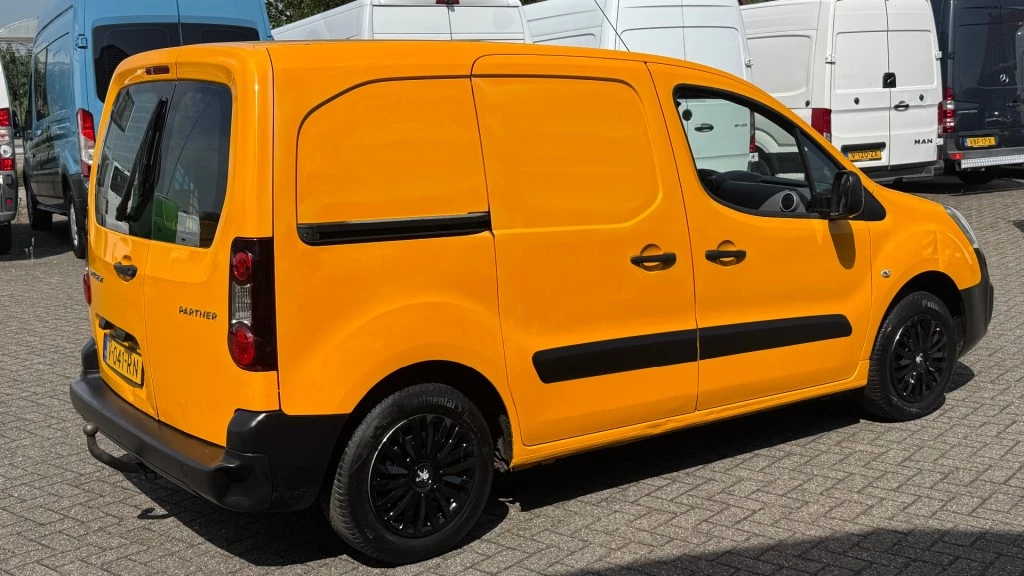 Hoofdafbeelding Peugeot Partner